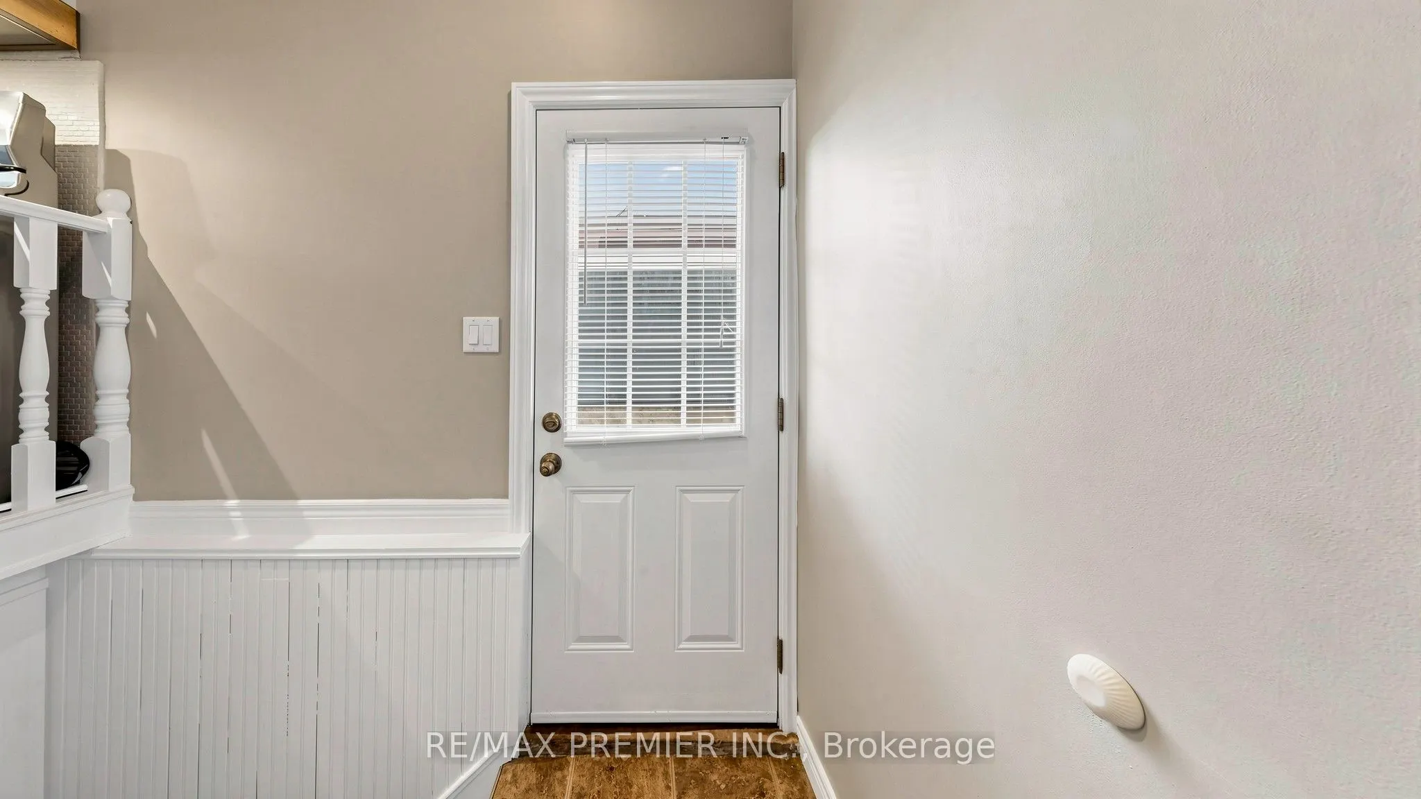 27 Cambridge Avenue
