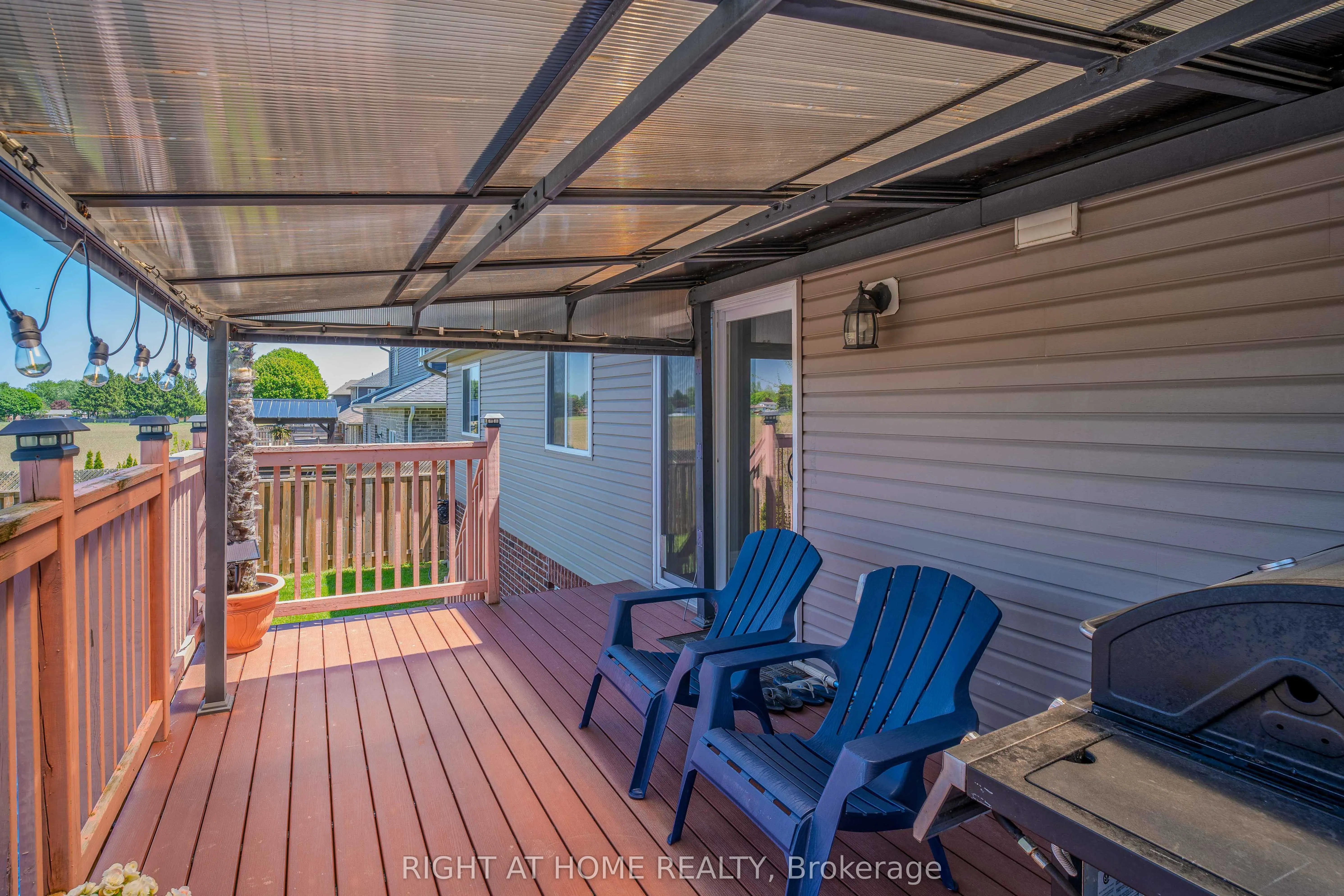 146 Jacob Street W