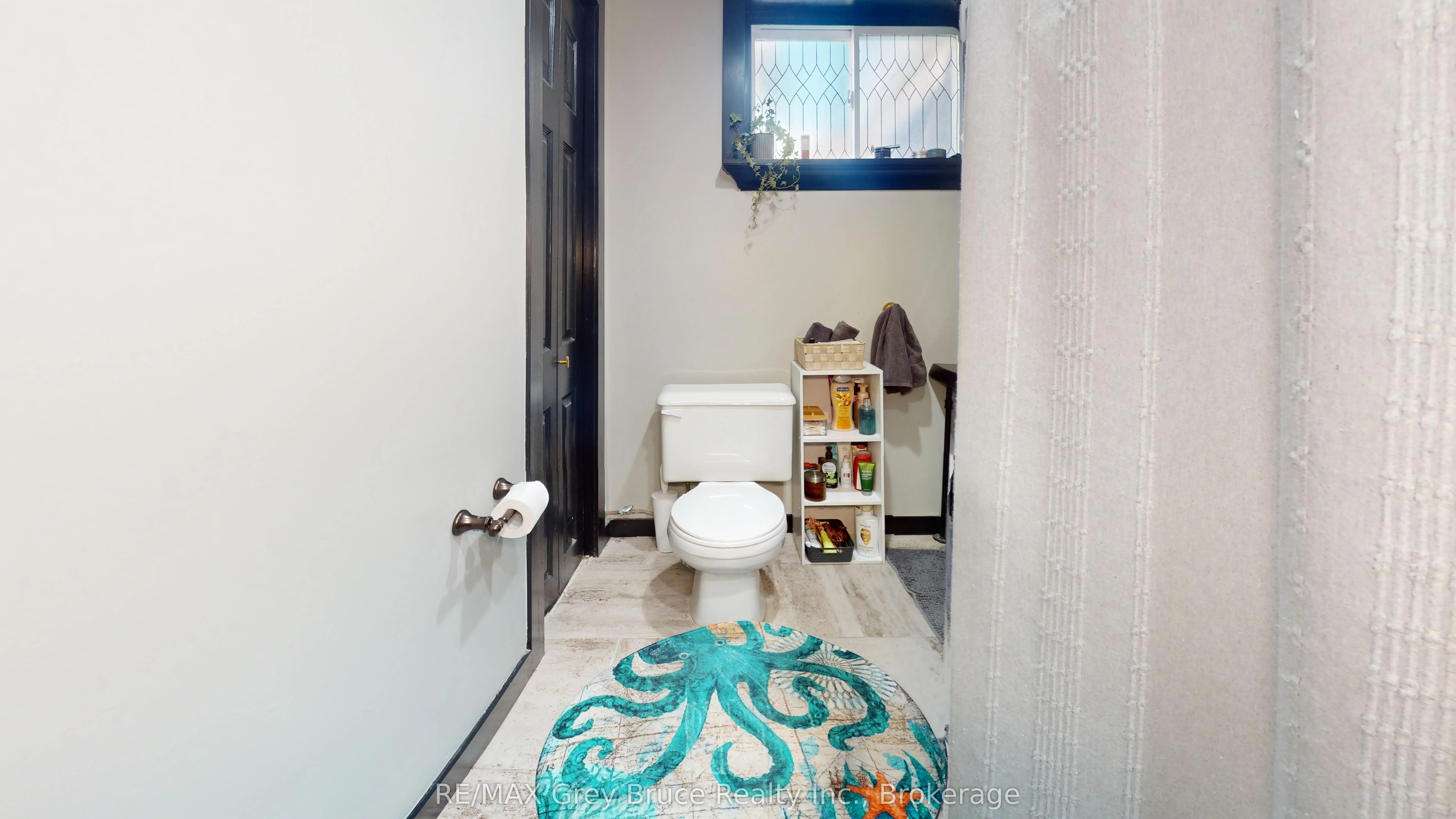 1427 5th "A" Avenue W