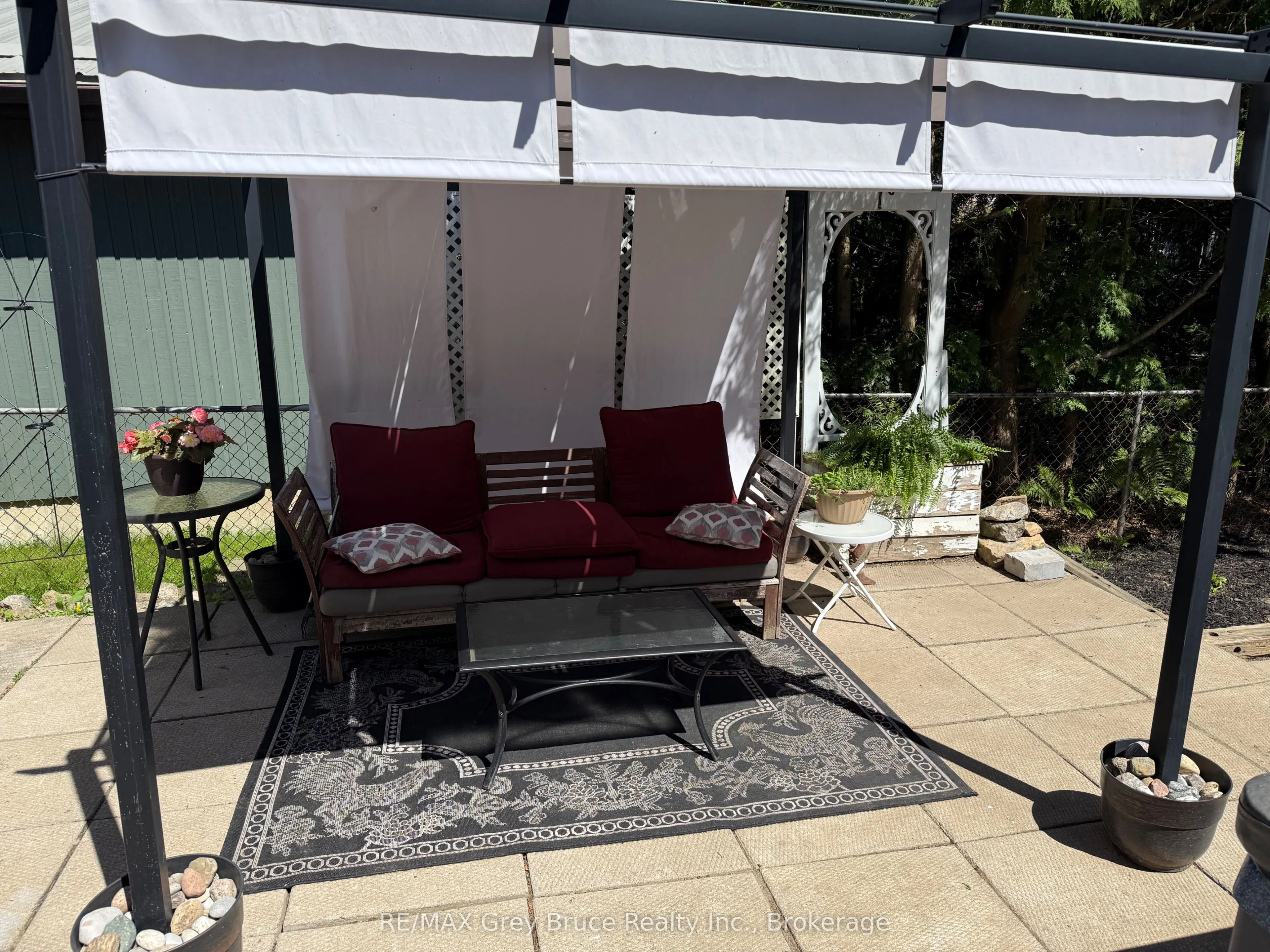 1427 5th "A" Avenue W