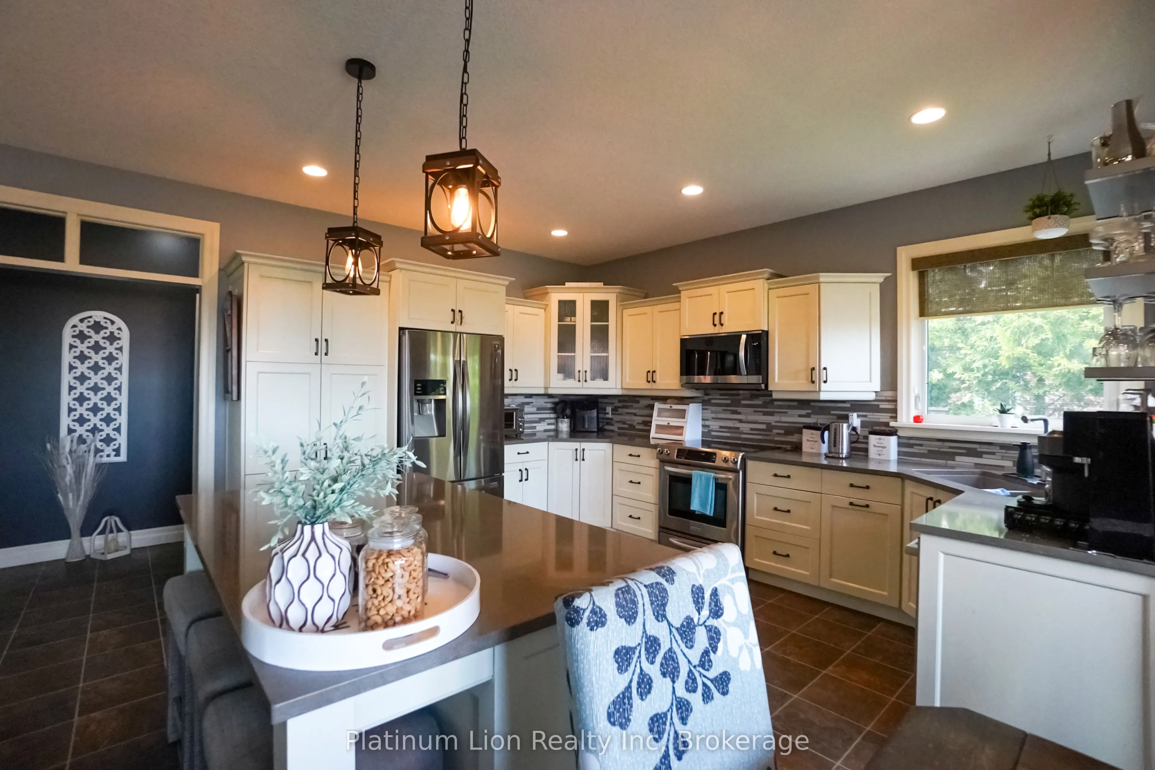 365 Poldon Drive
