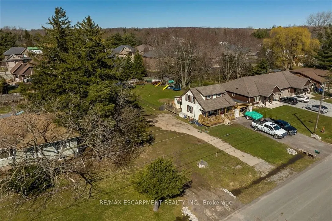 815 FOSS Road