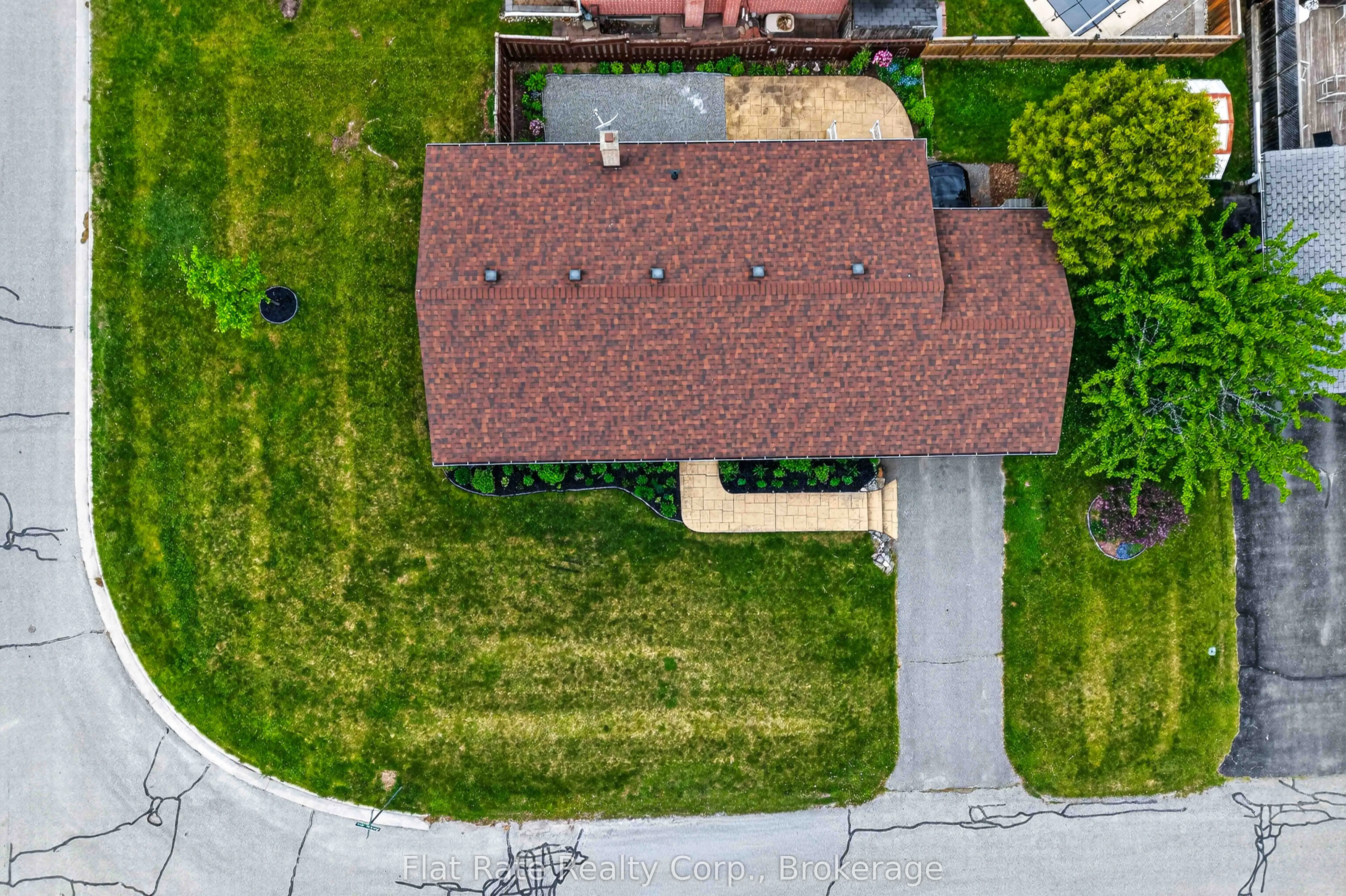 481 BARKER Avenue