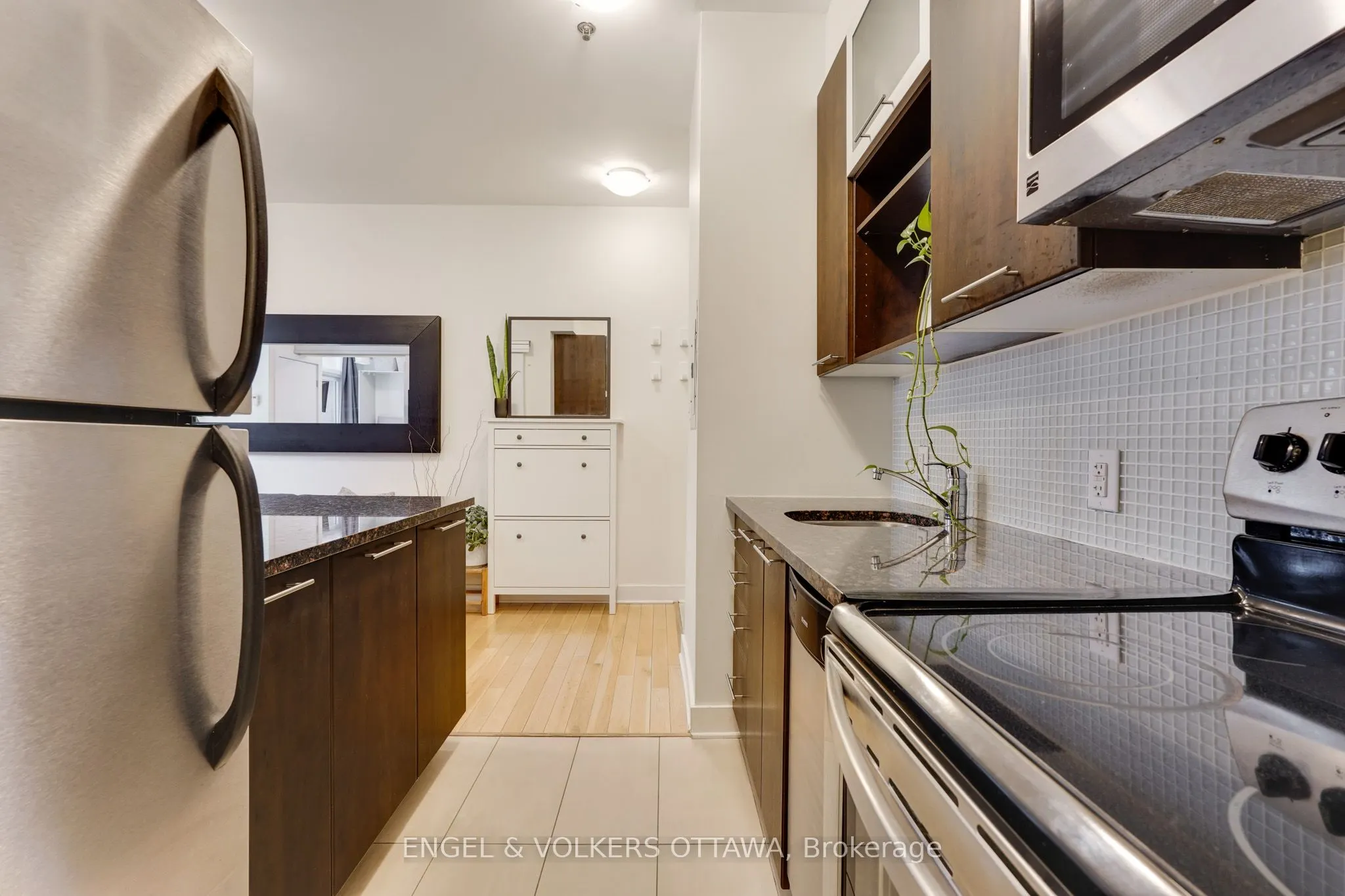 360 Cumberland Street #104
