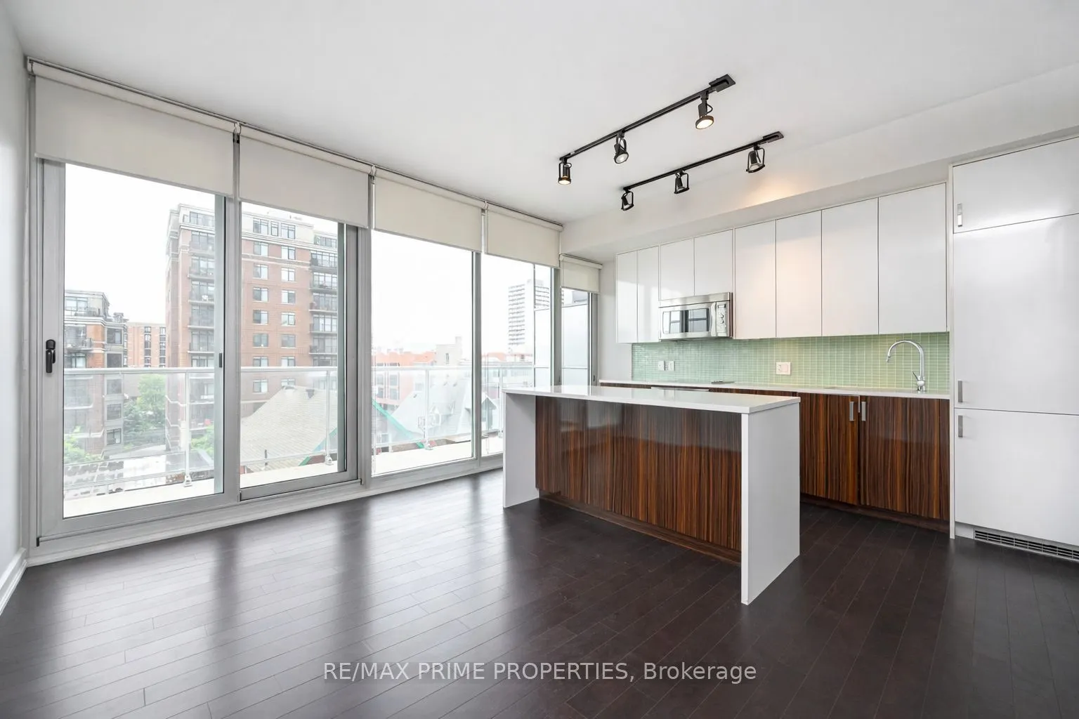 300 Lisgar Street #506