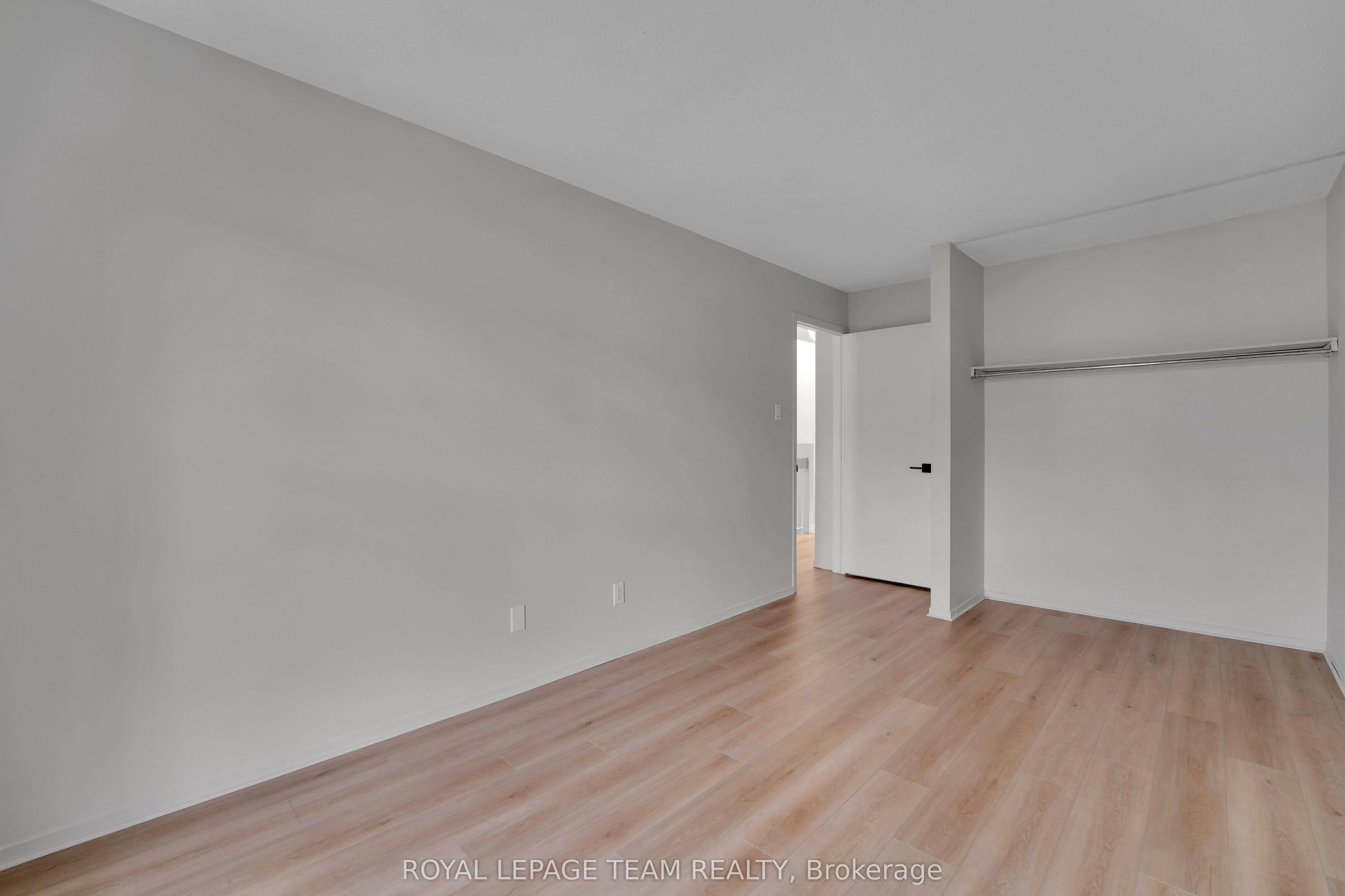 282 Dalehurst Drive #282C