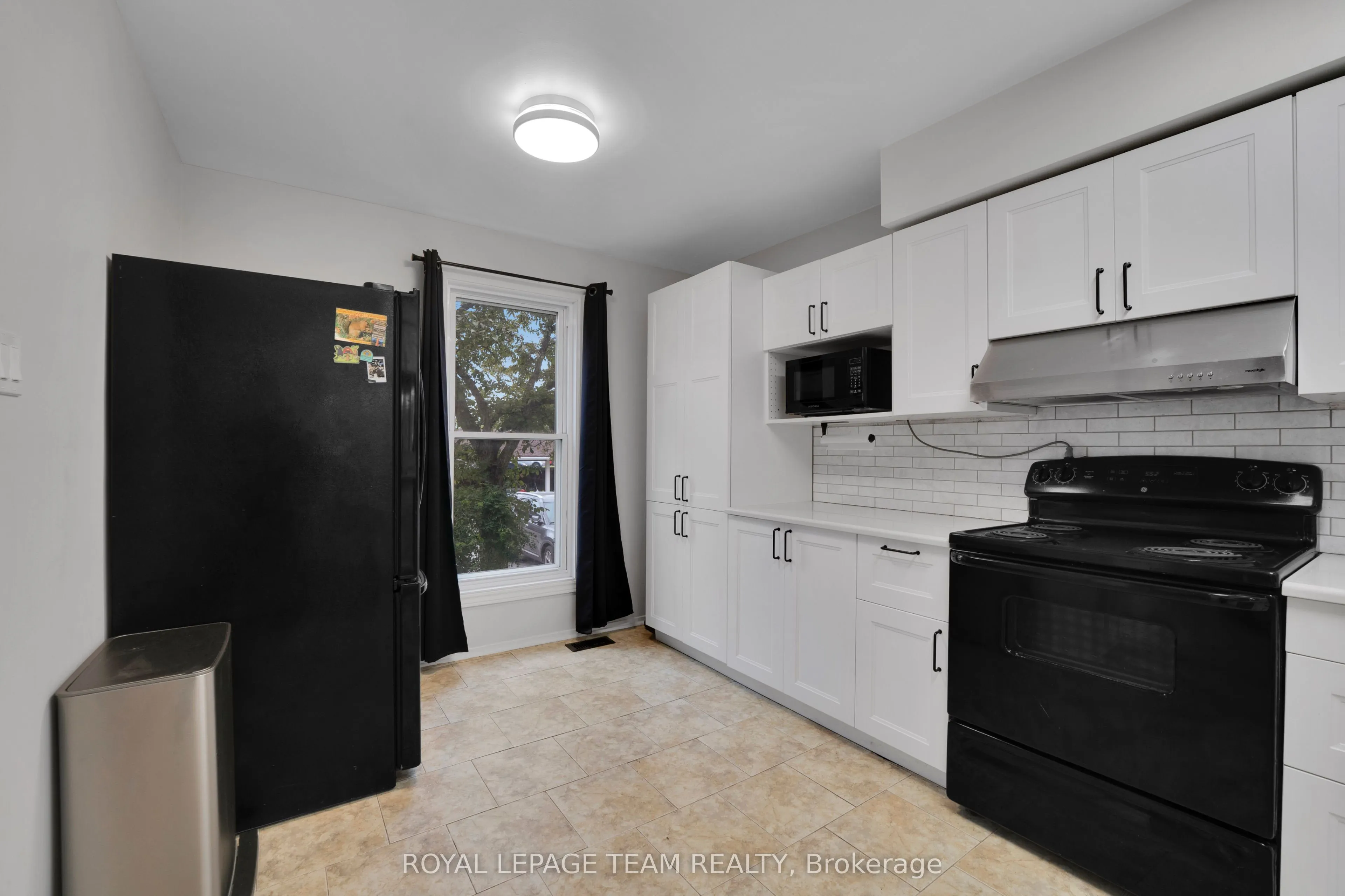282 Dalehurst Drive #282C
