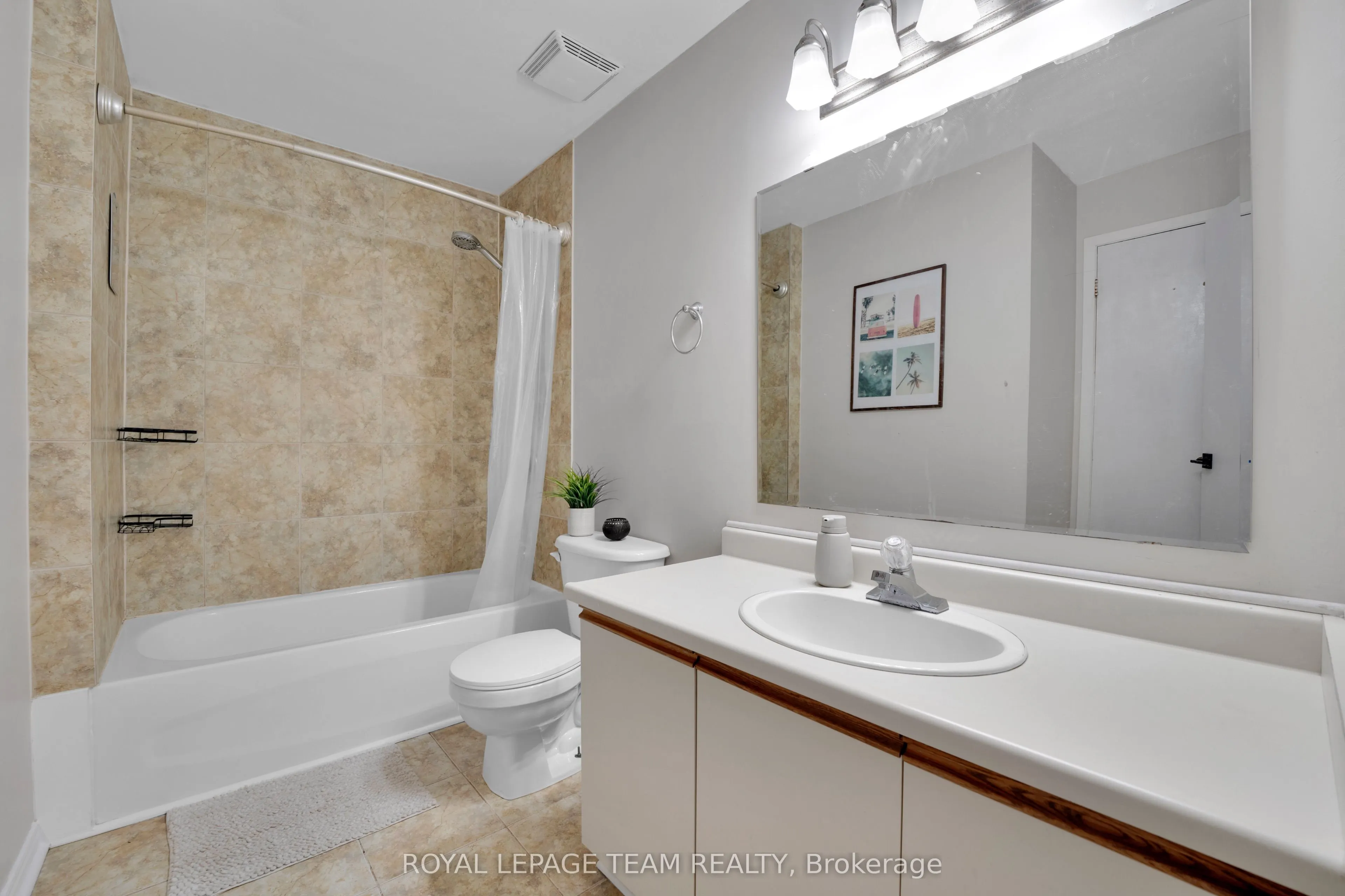282 Dalehurst Drive #282C