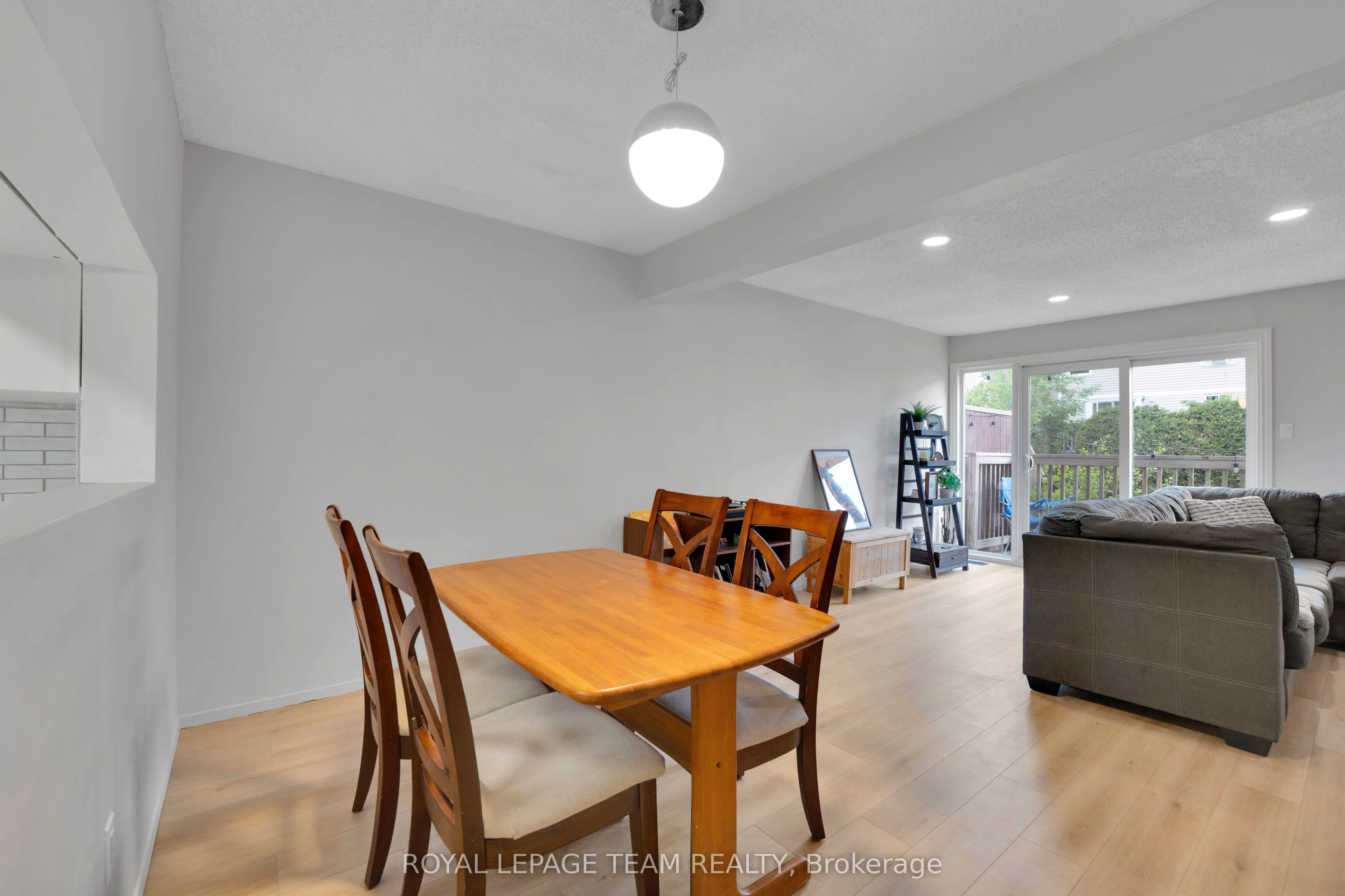 282 Dalehurst Drive #282C