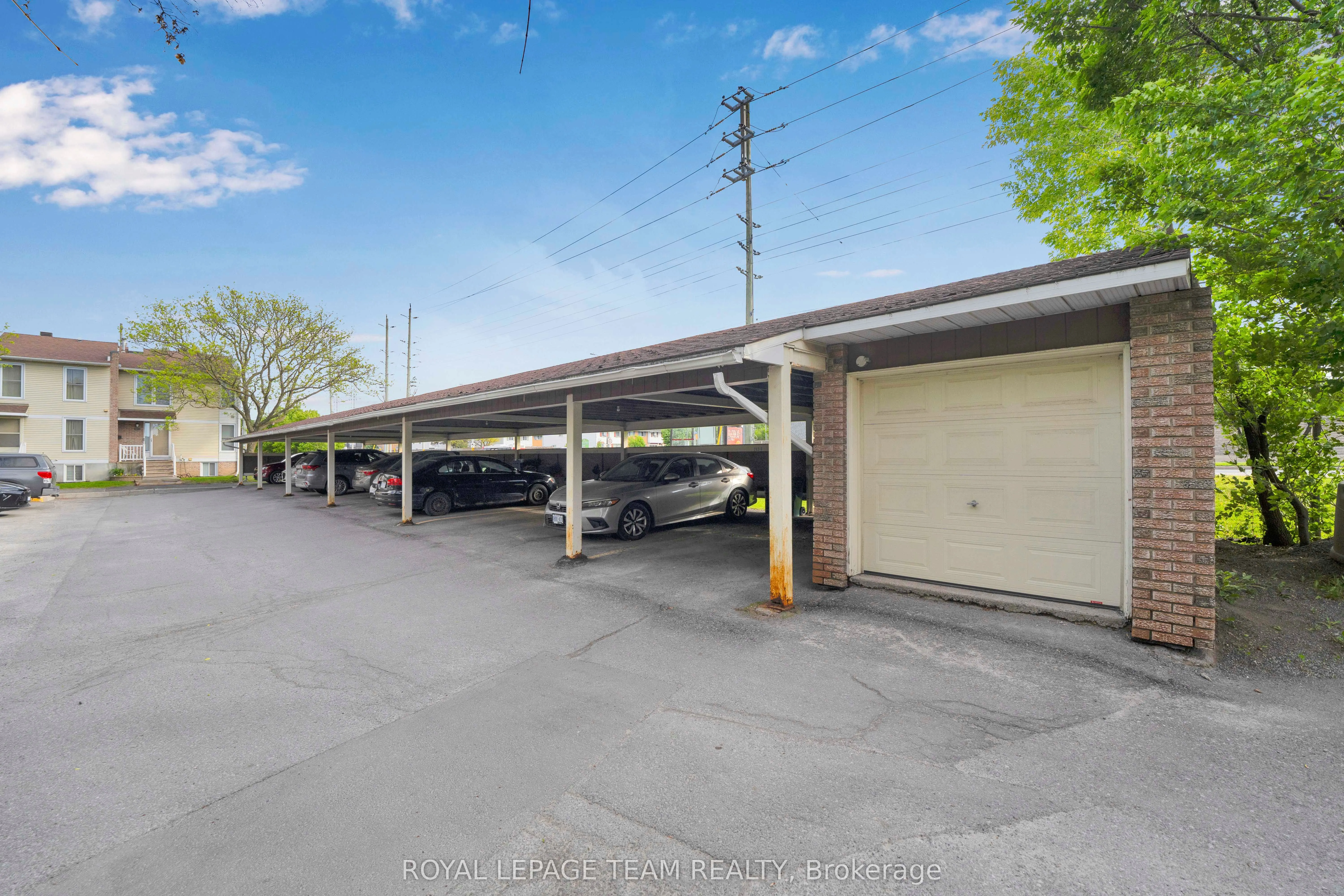 282 Dalehurst Drive #282C