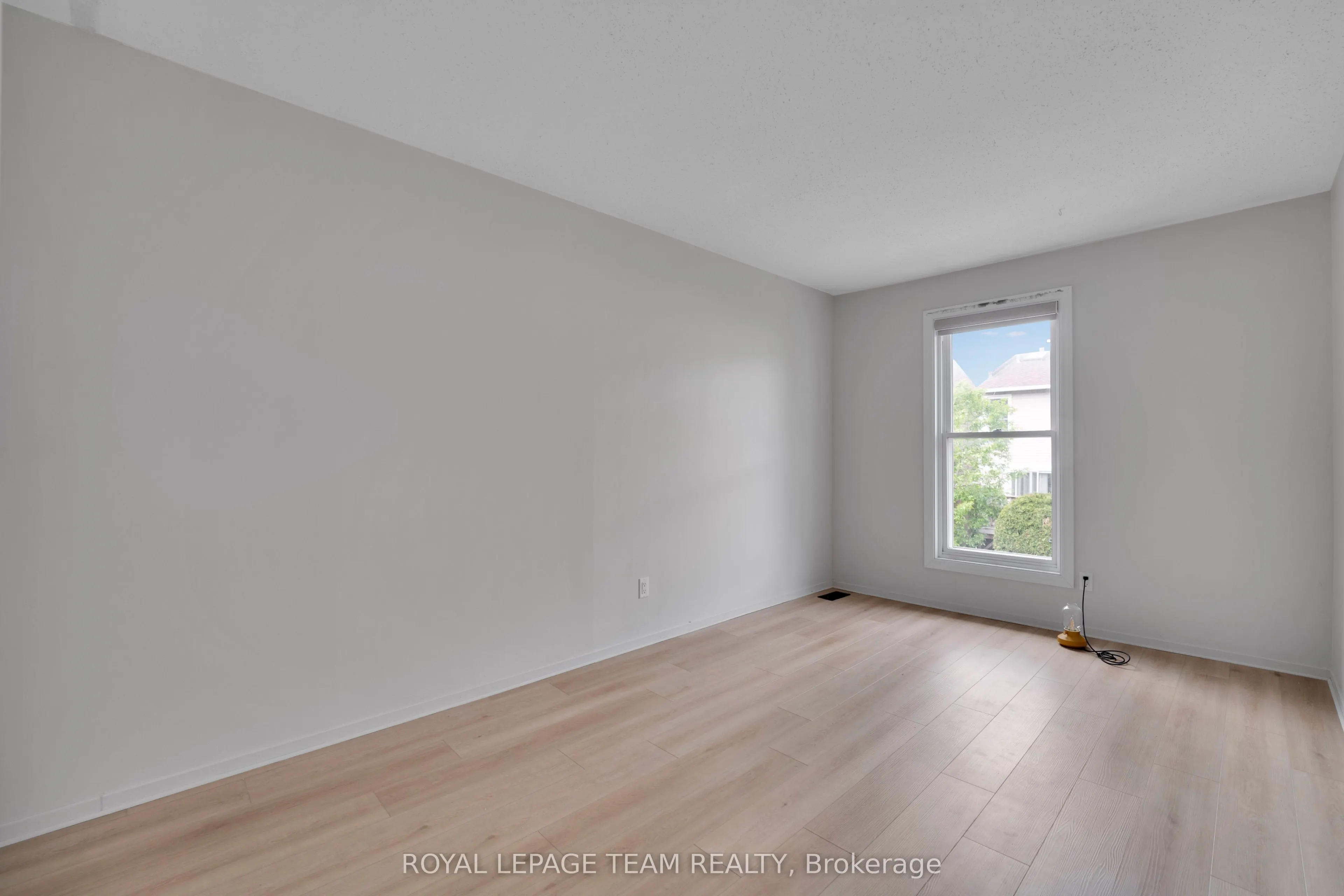 282 Dalehurst Drive #282C