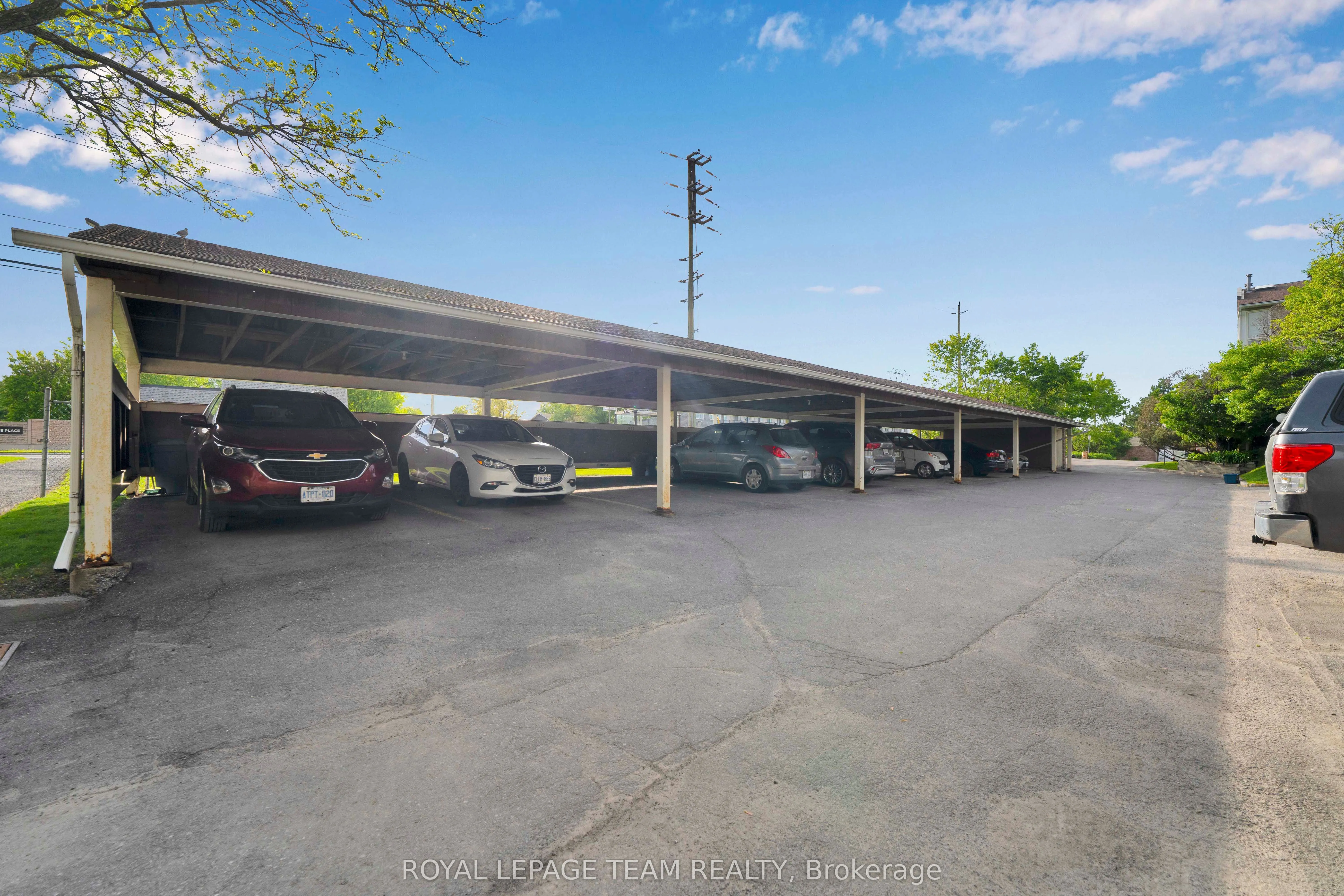 282 Dalehurst Drive #282C