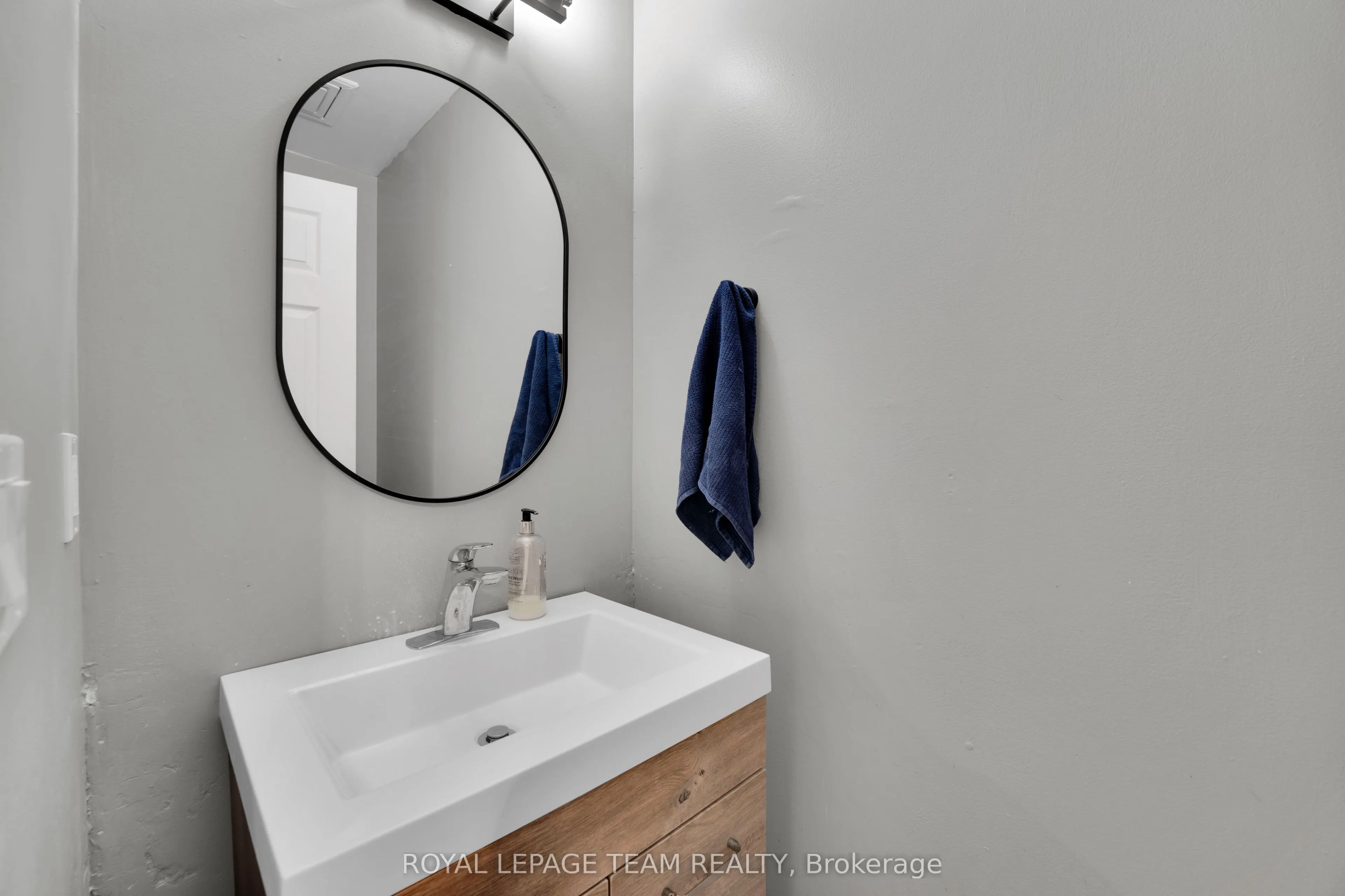 282 Dalehurst Drive #282C