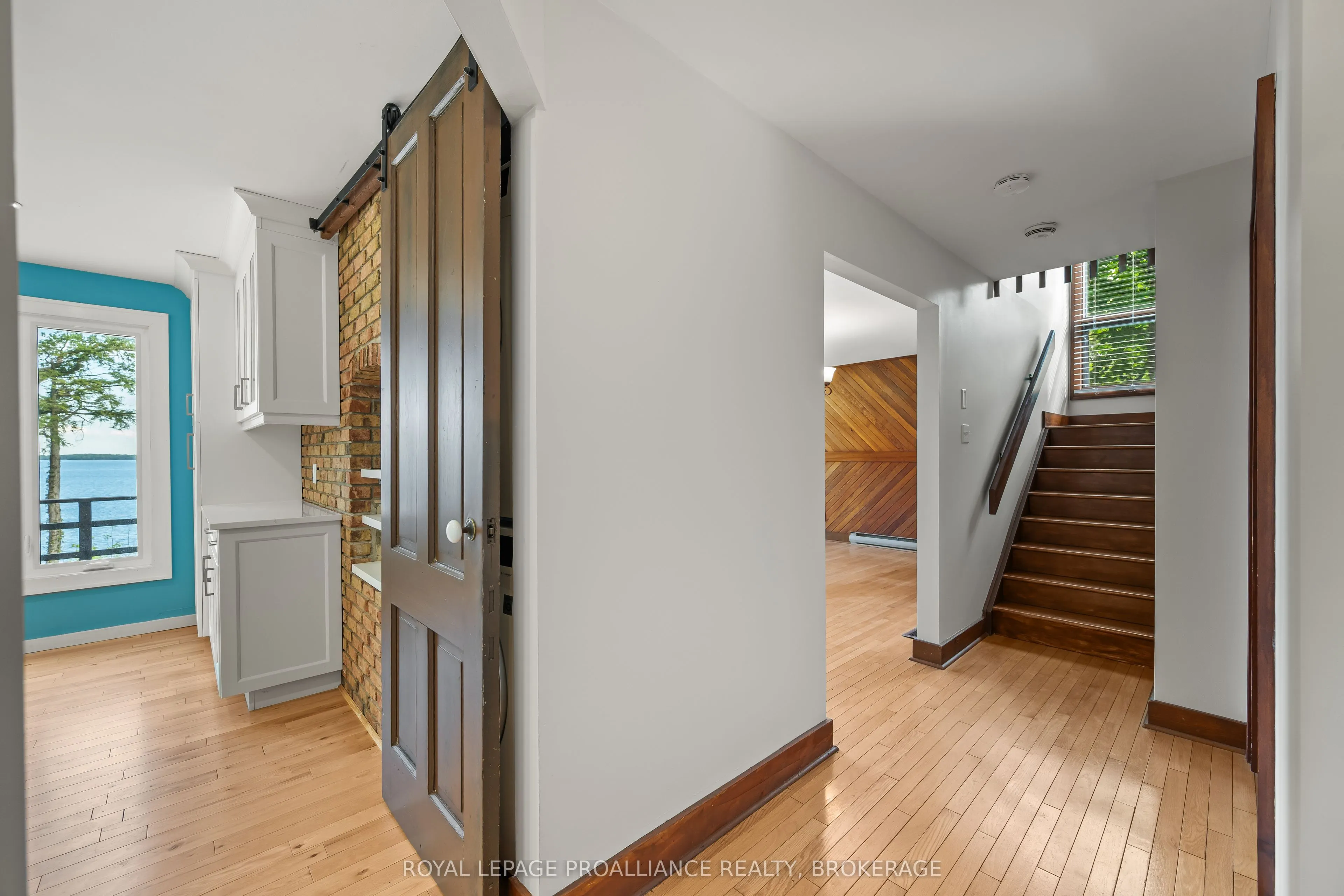 20 Riverside Drive