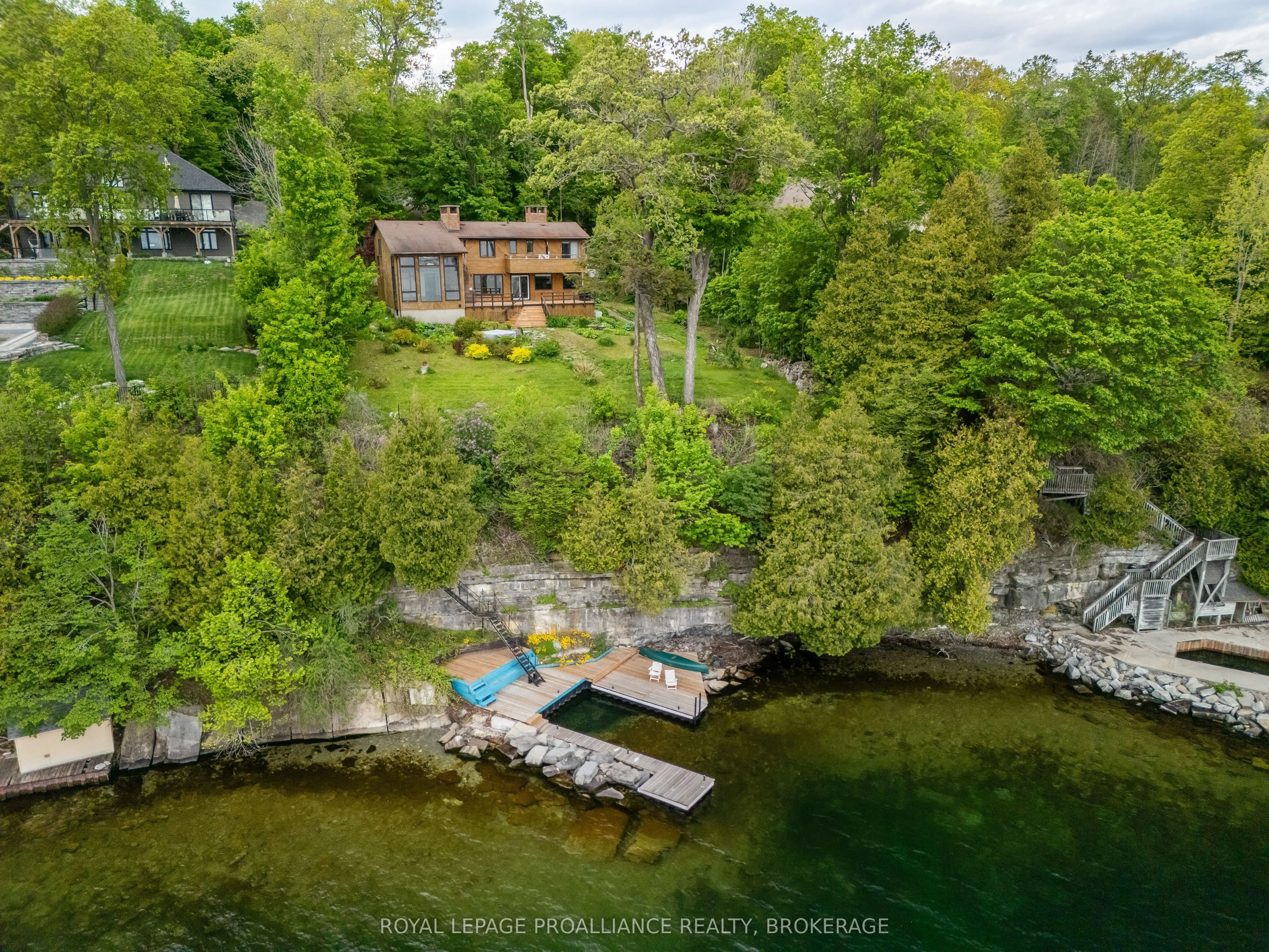20 Riverside Drive
