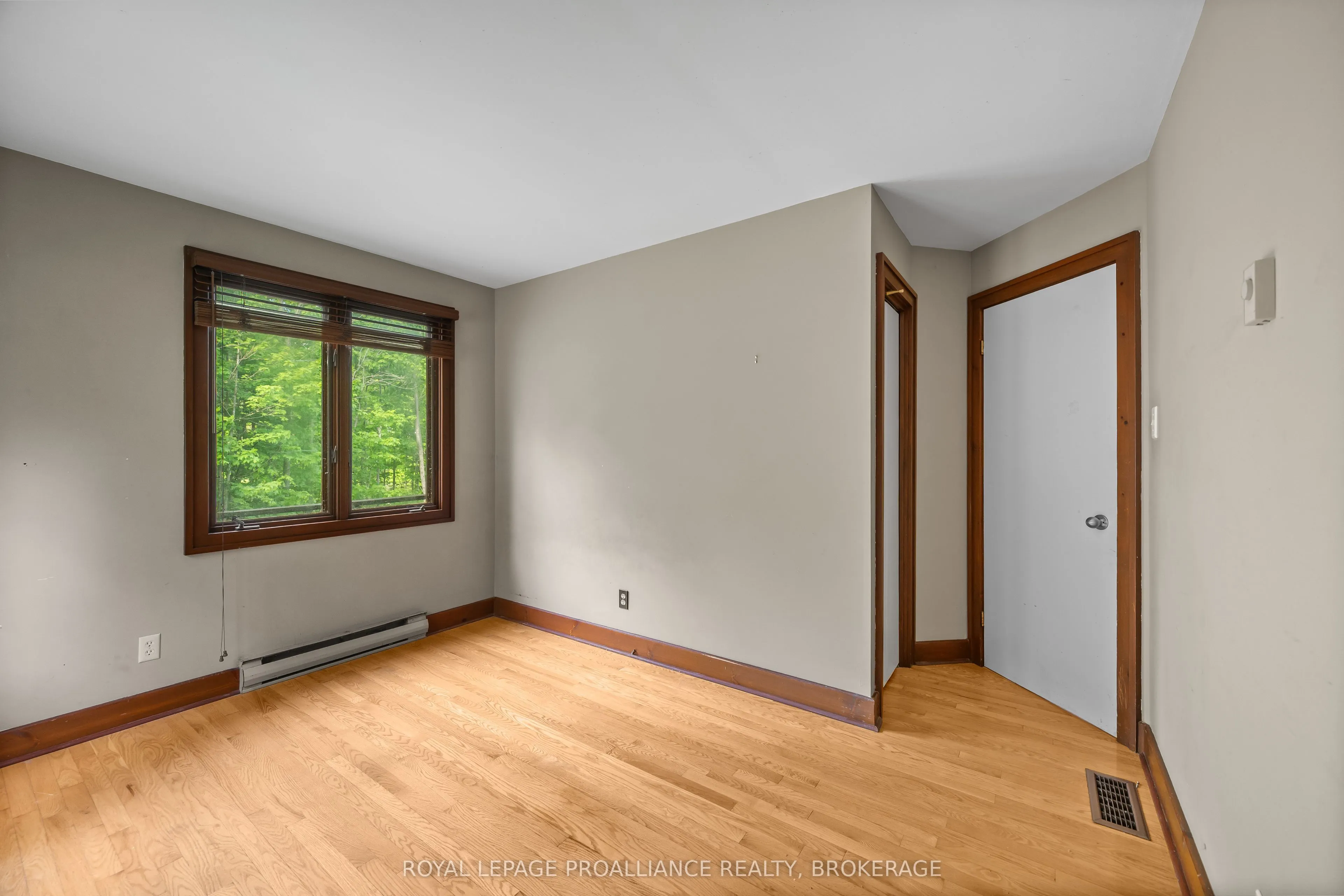 20 Riverside Drive