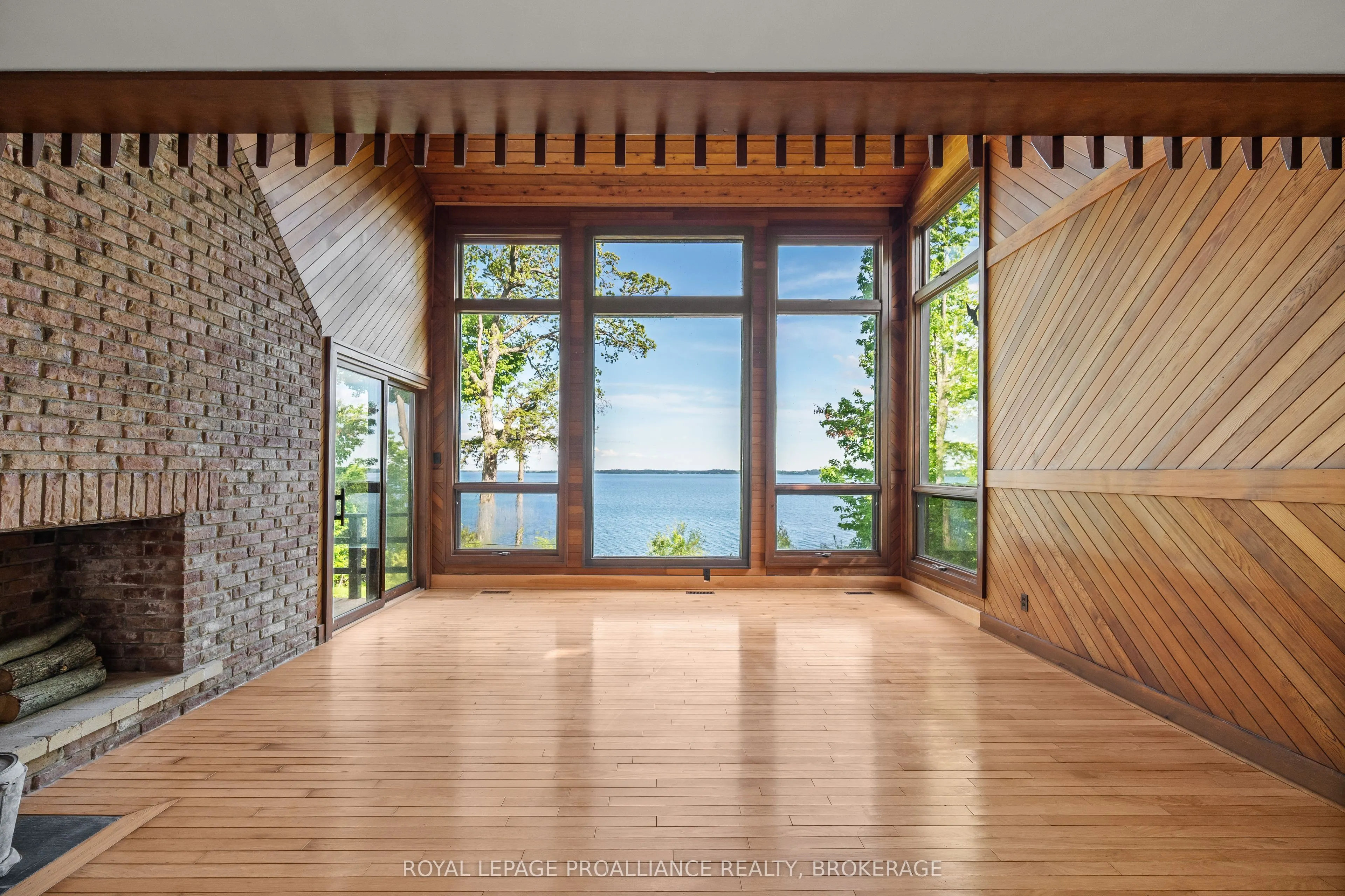 20 Riverside Drive