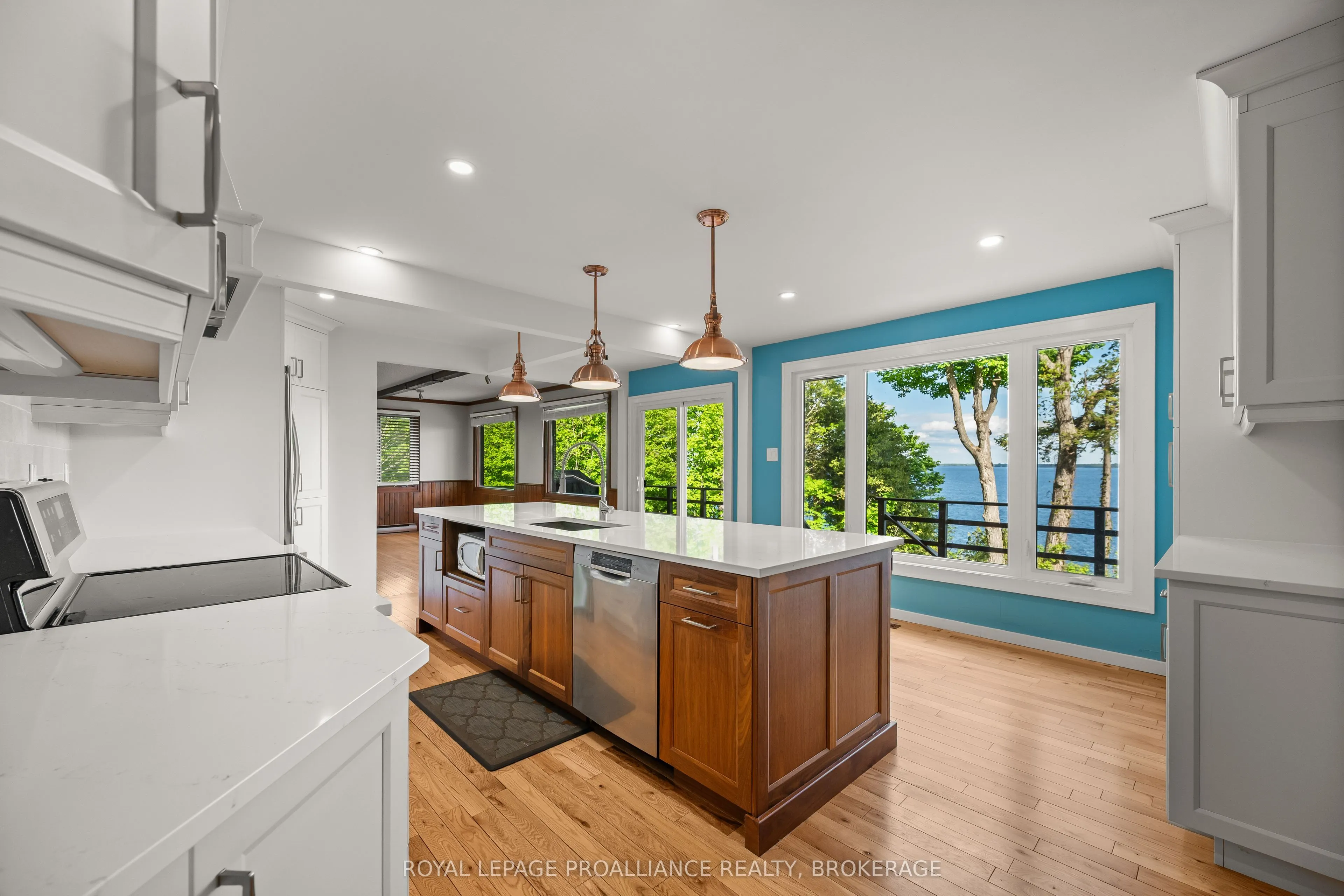 20 Riverside Drive