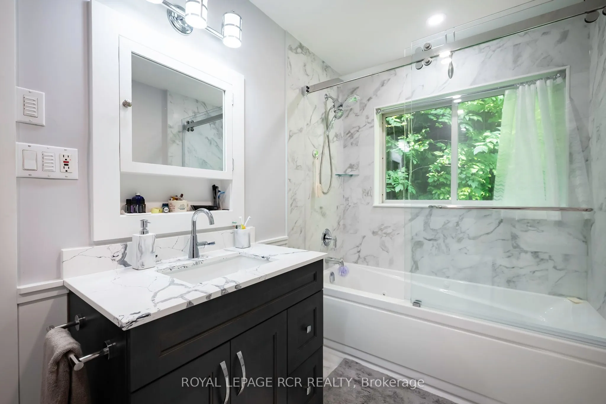 308392 Hockley Road