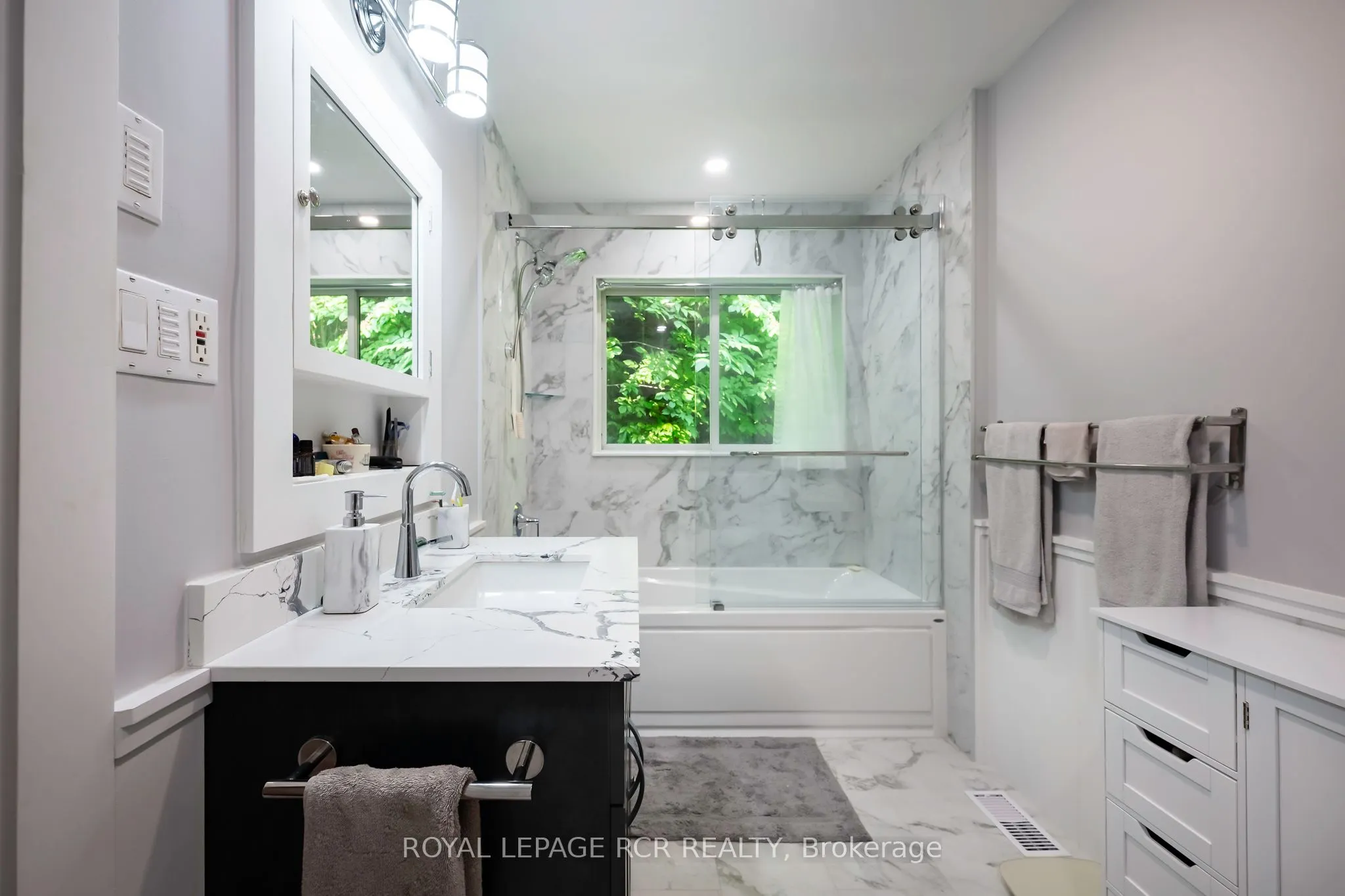 308392 Hockley Road