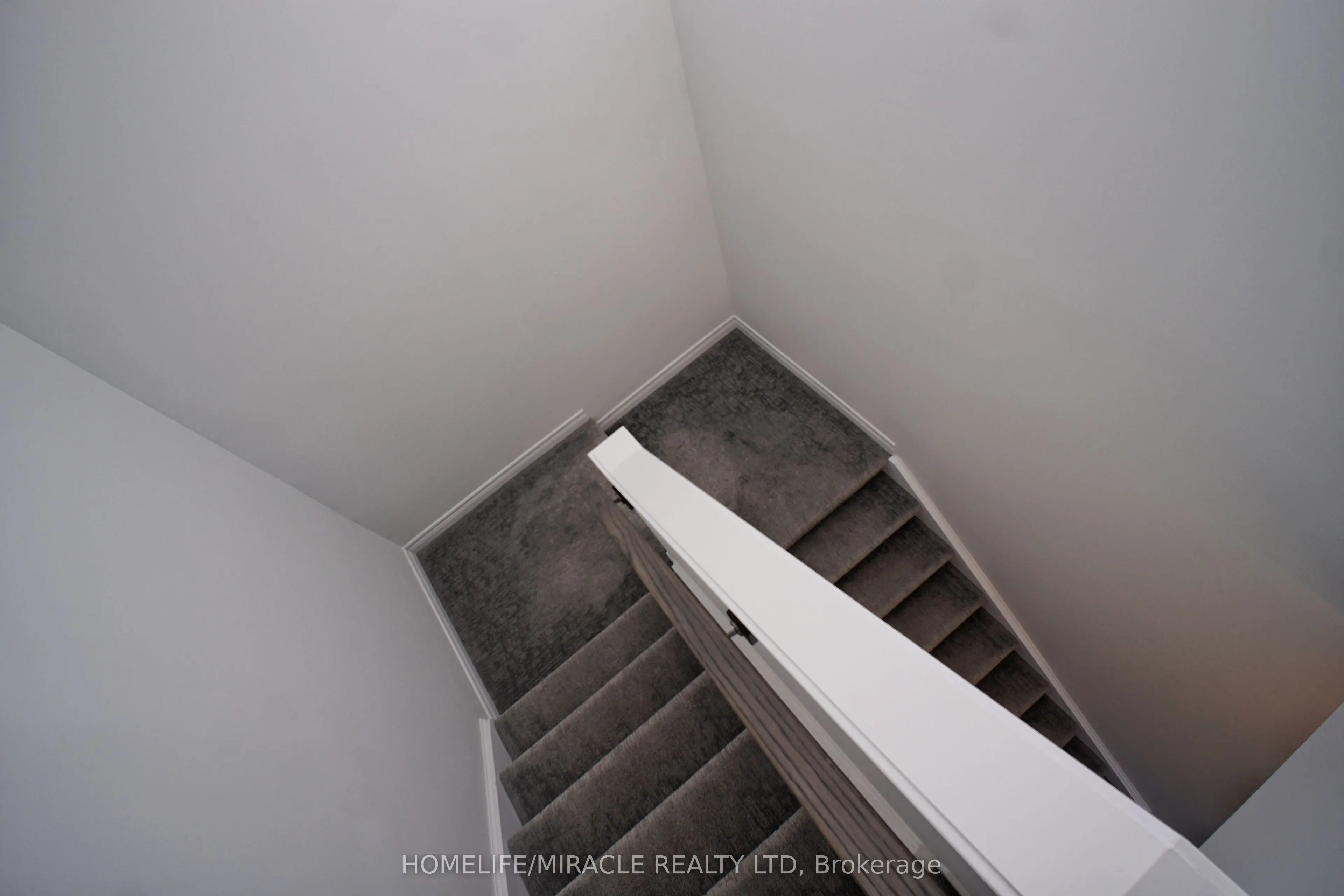 10 Birmingham Drive #129