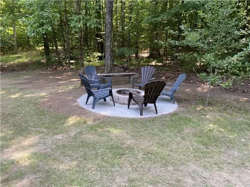 595 Old Diamond Lake Road