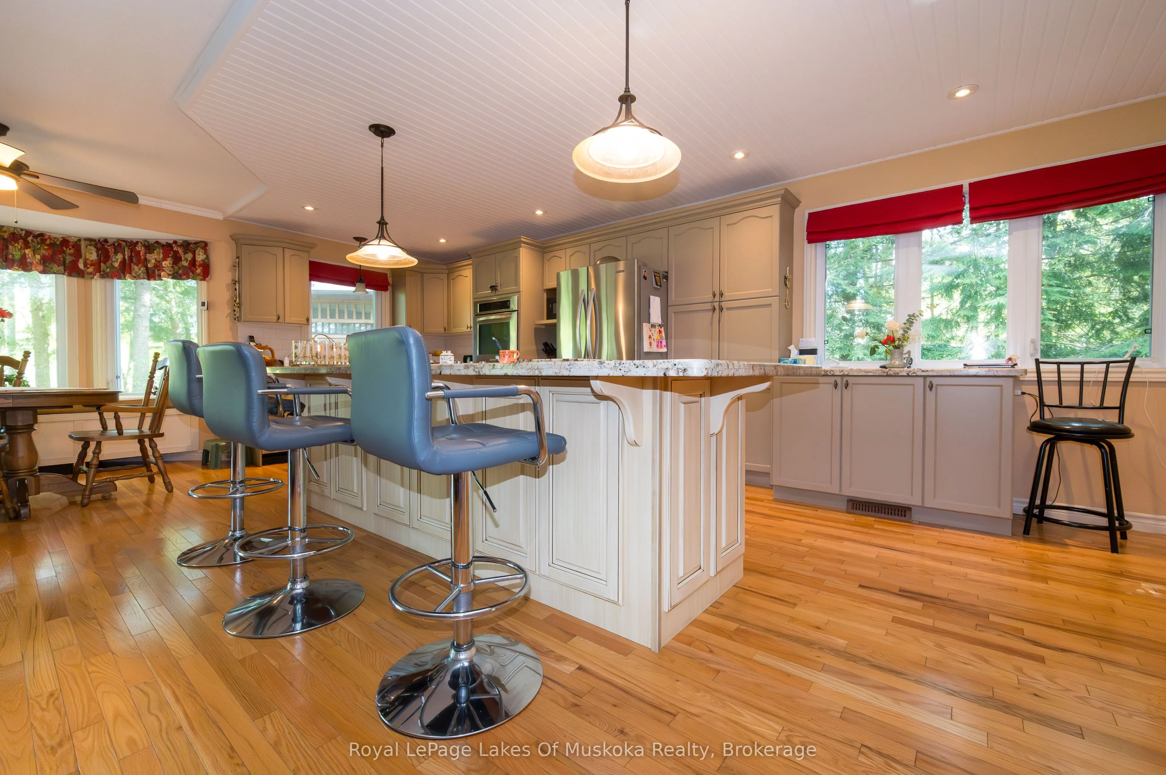 20 Deerhurst Highlands Drive