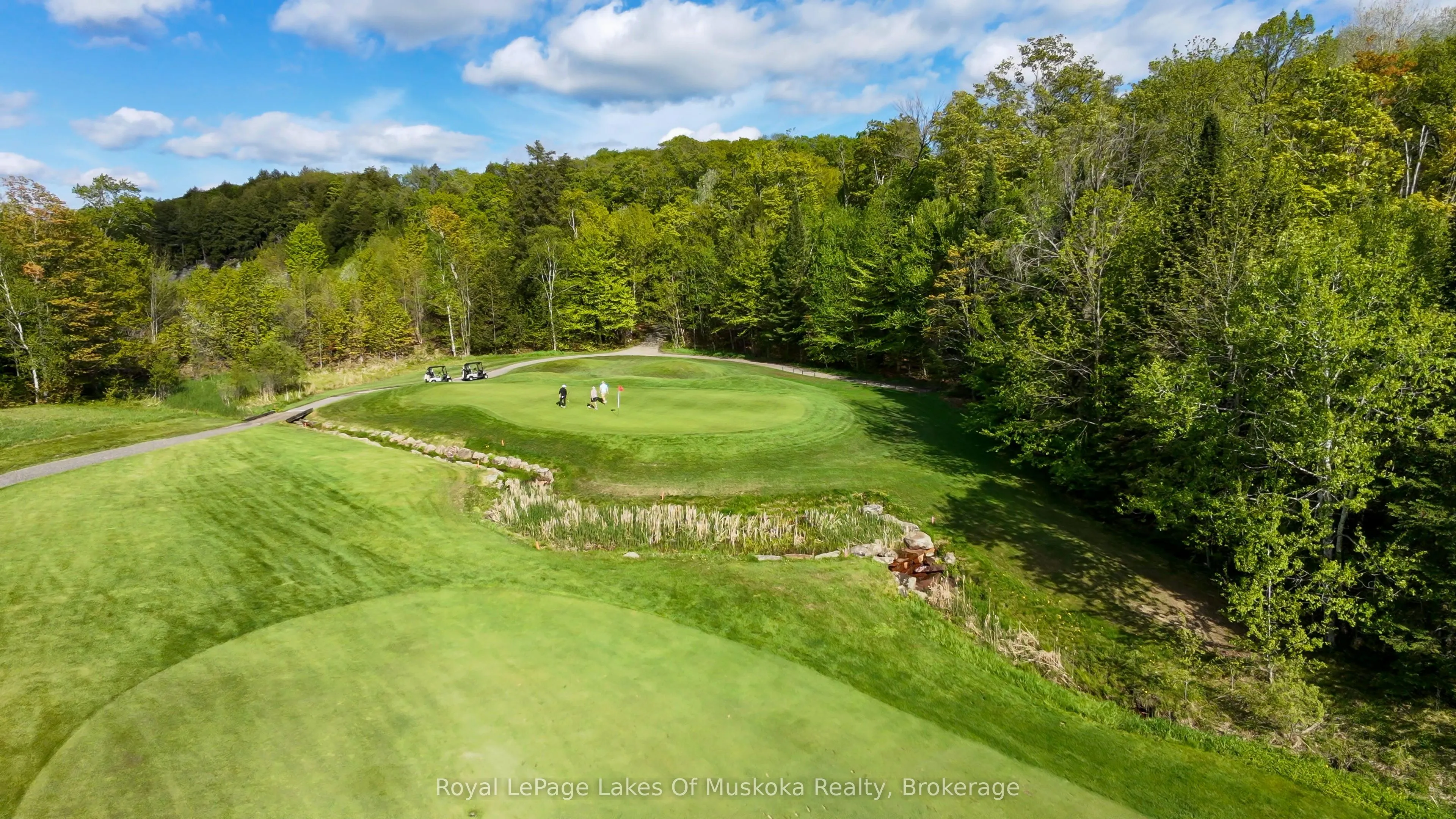 20 Deerhurst Highlands Drive