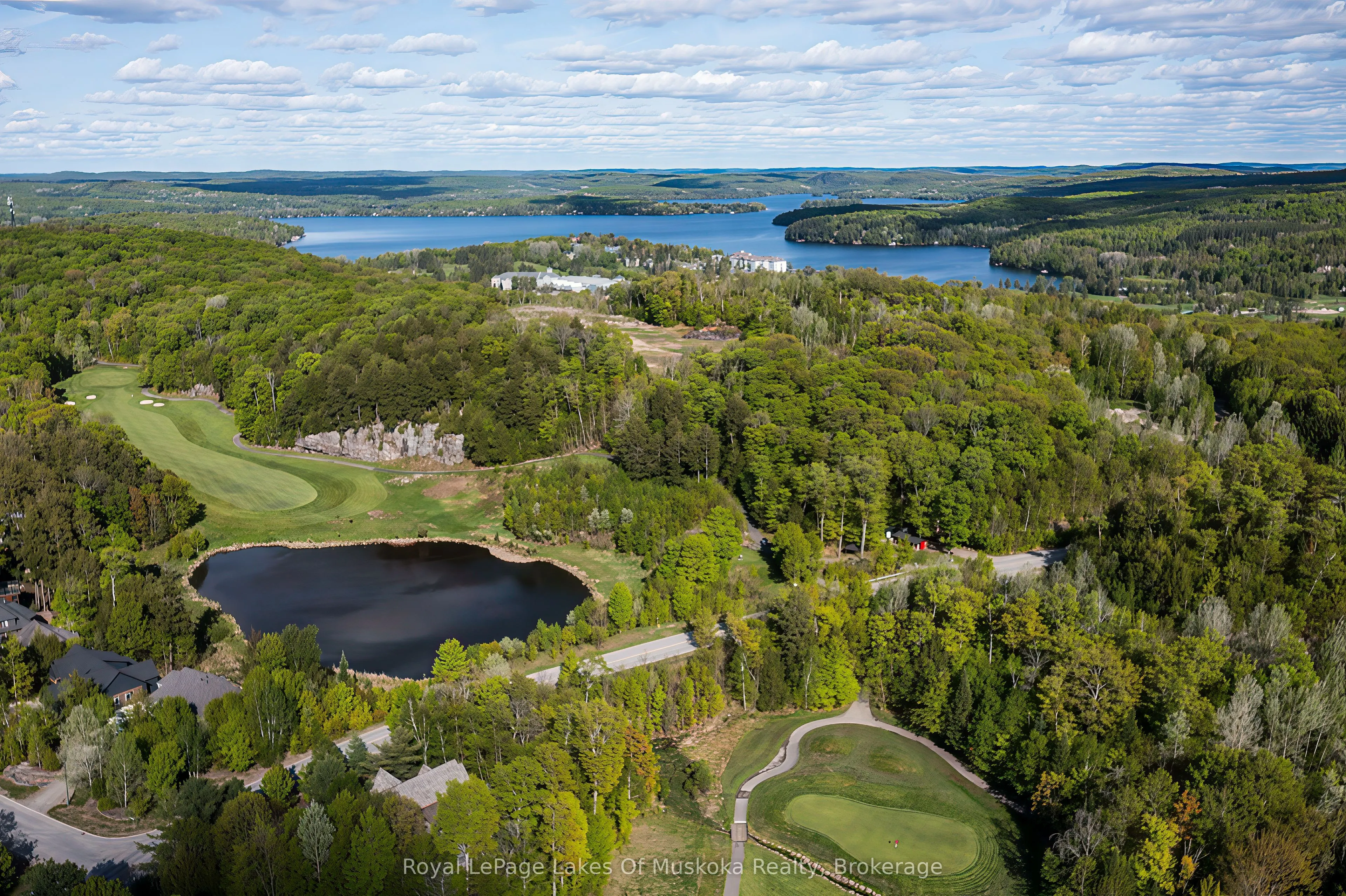 20 Deerhurst Highlands Drive