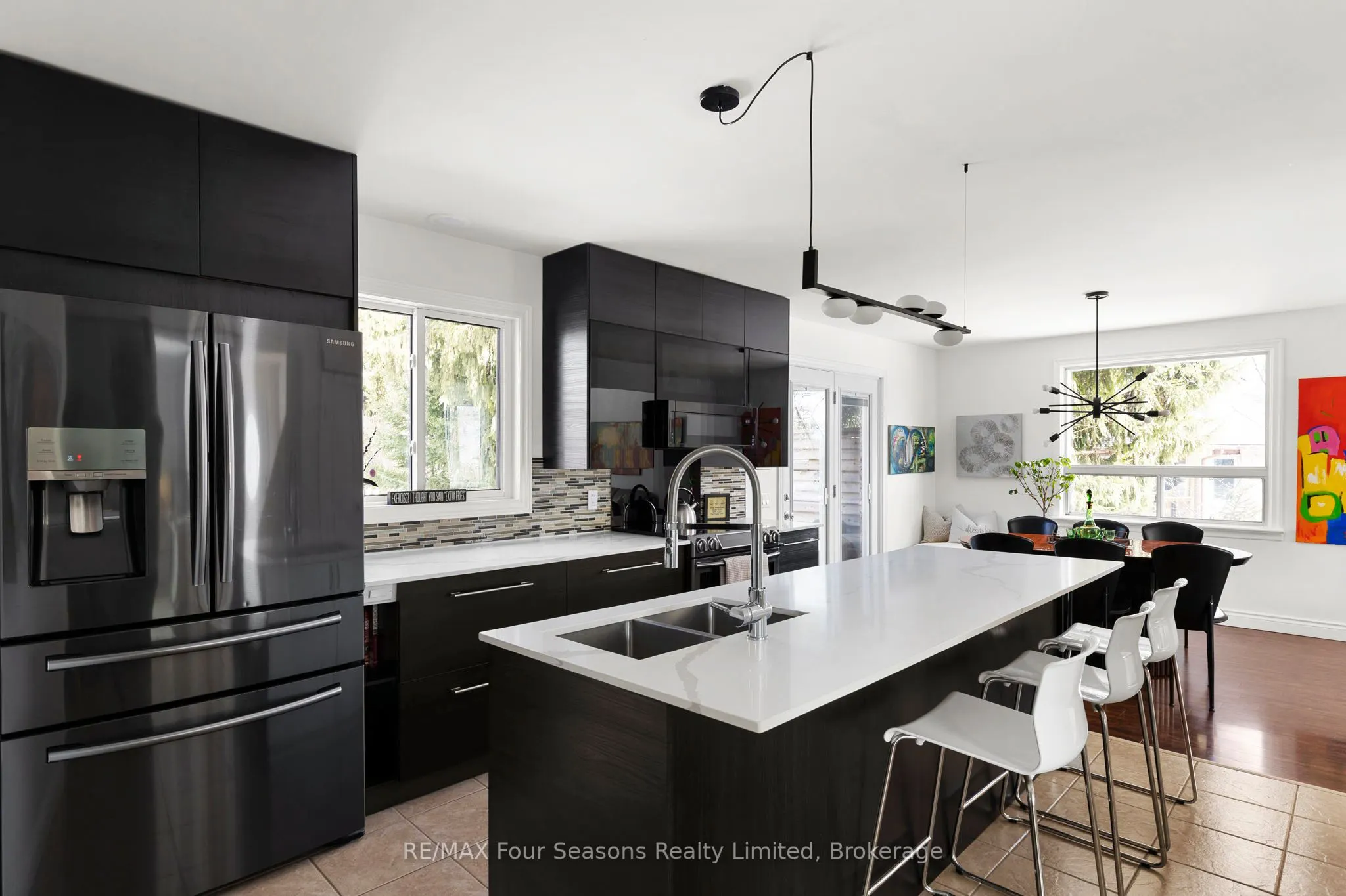 50 Amaranth Street W