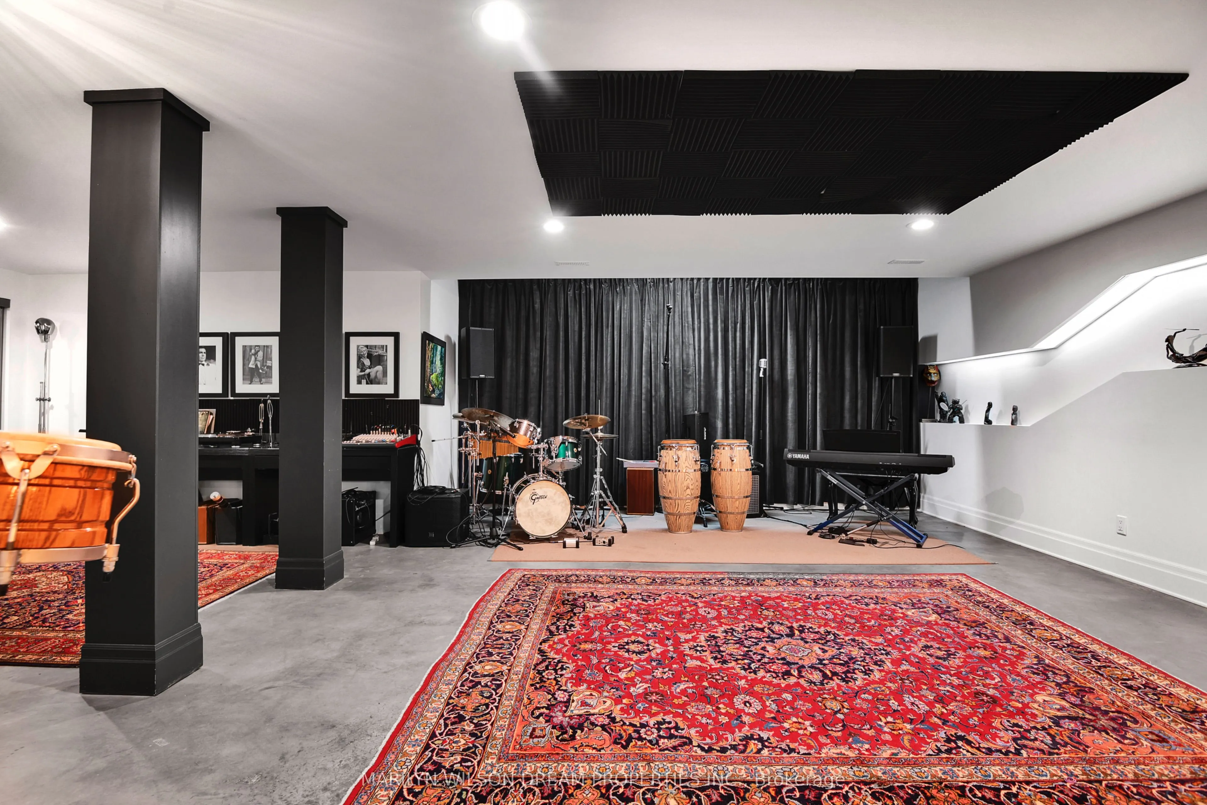 11 Burrows Road