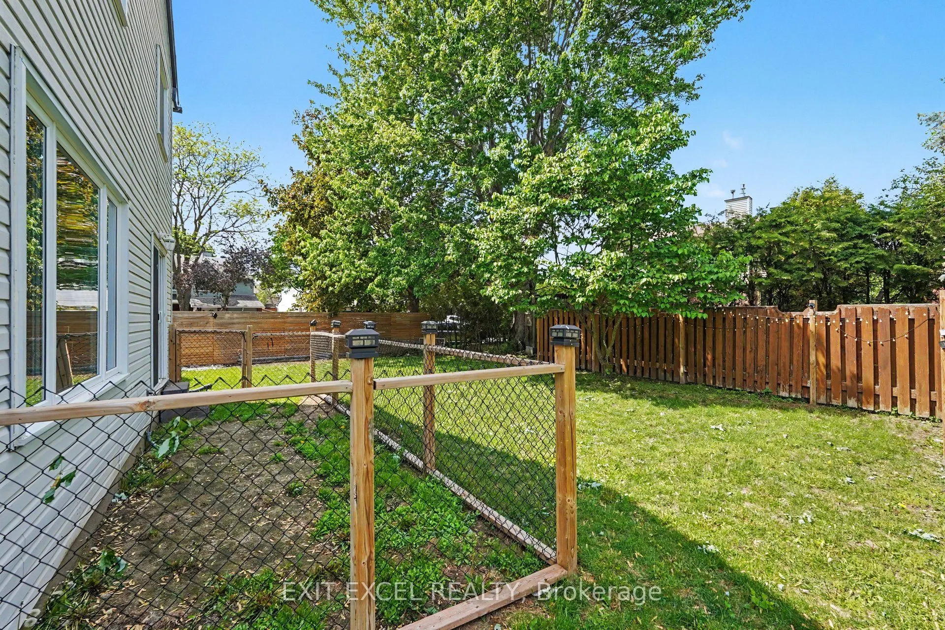 16 Lima Way