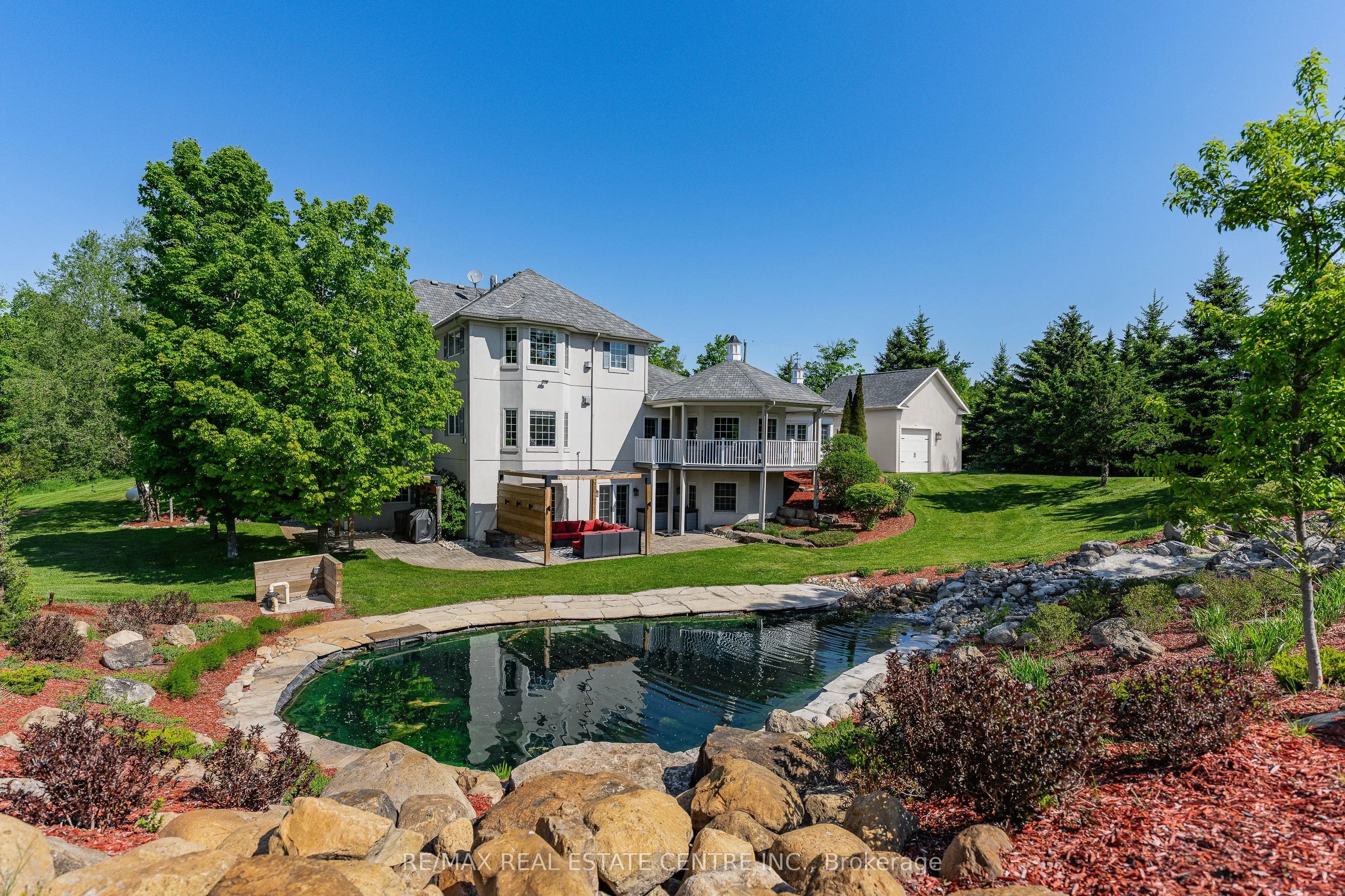 6805 CONCESSION 2