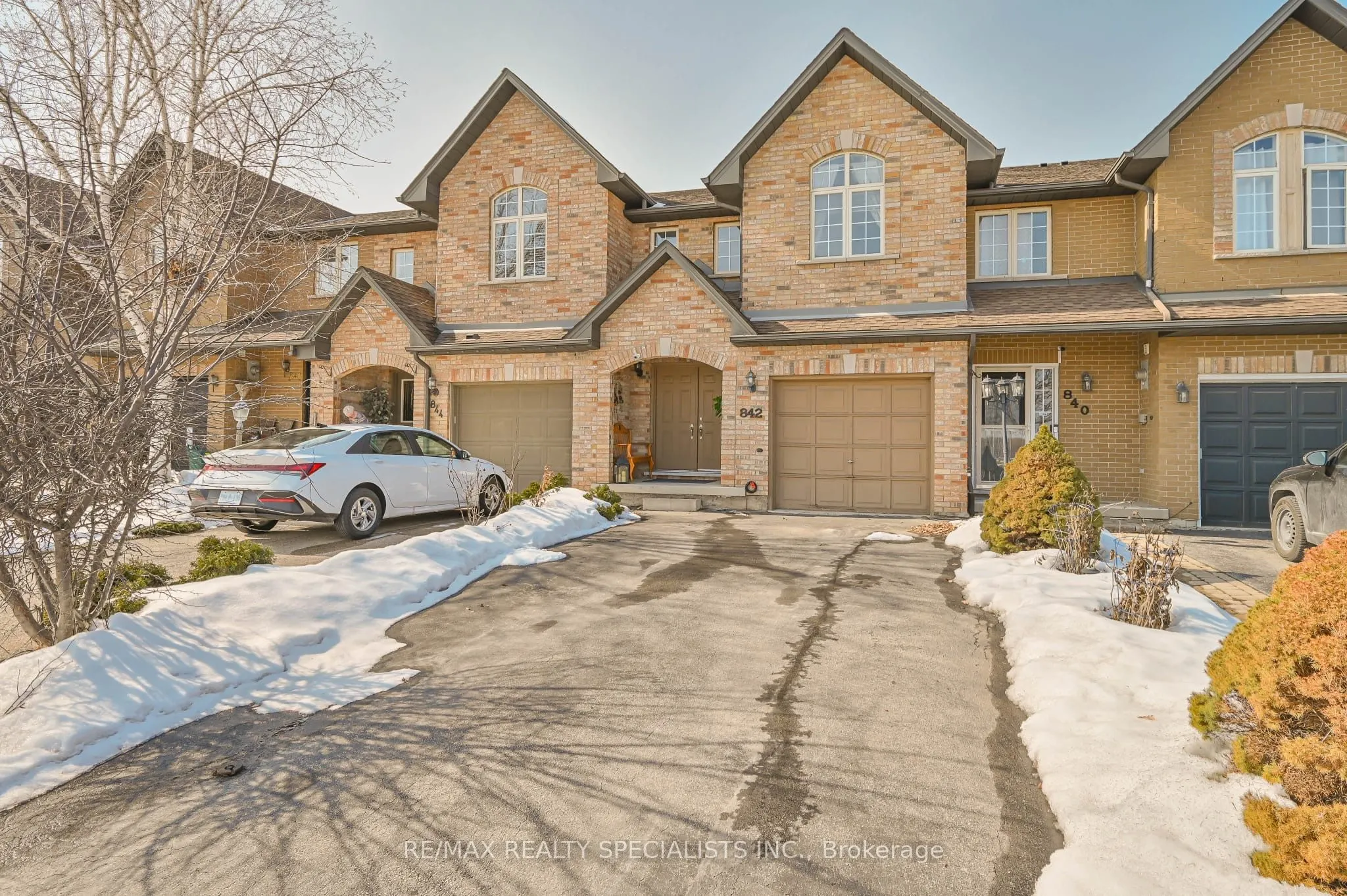 842 Upper Kenilworth Avenue