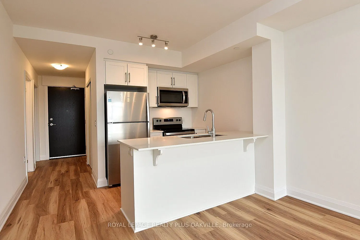 1936 Rymal Road E #422