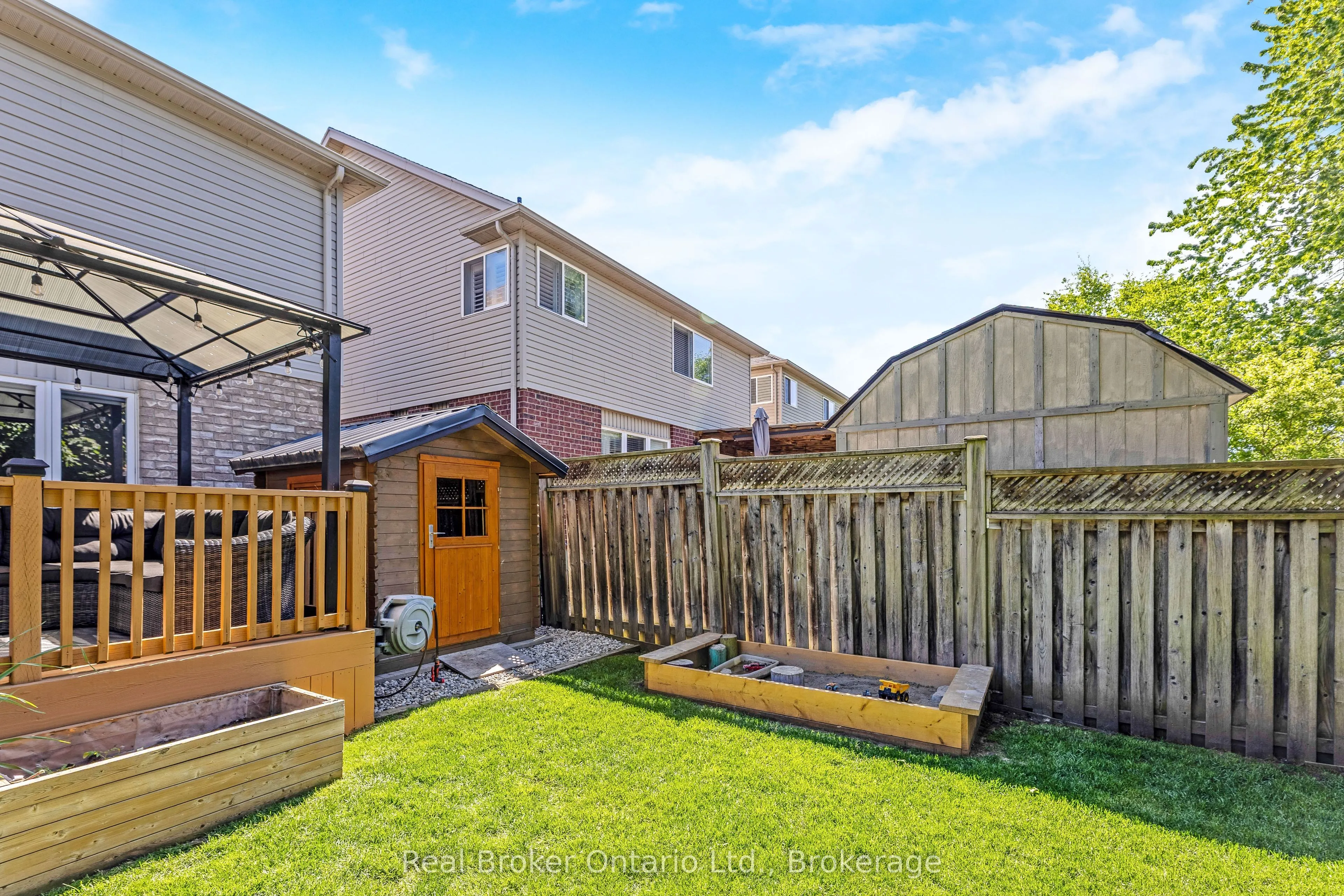 22 ATTO Drive