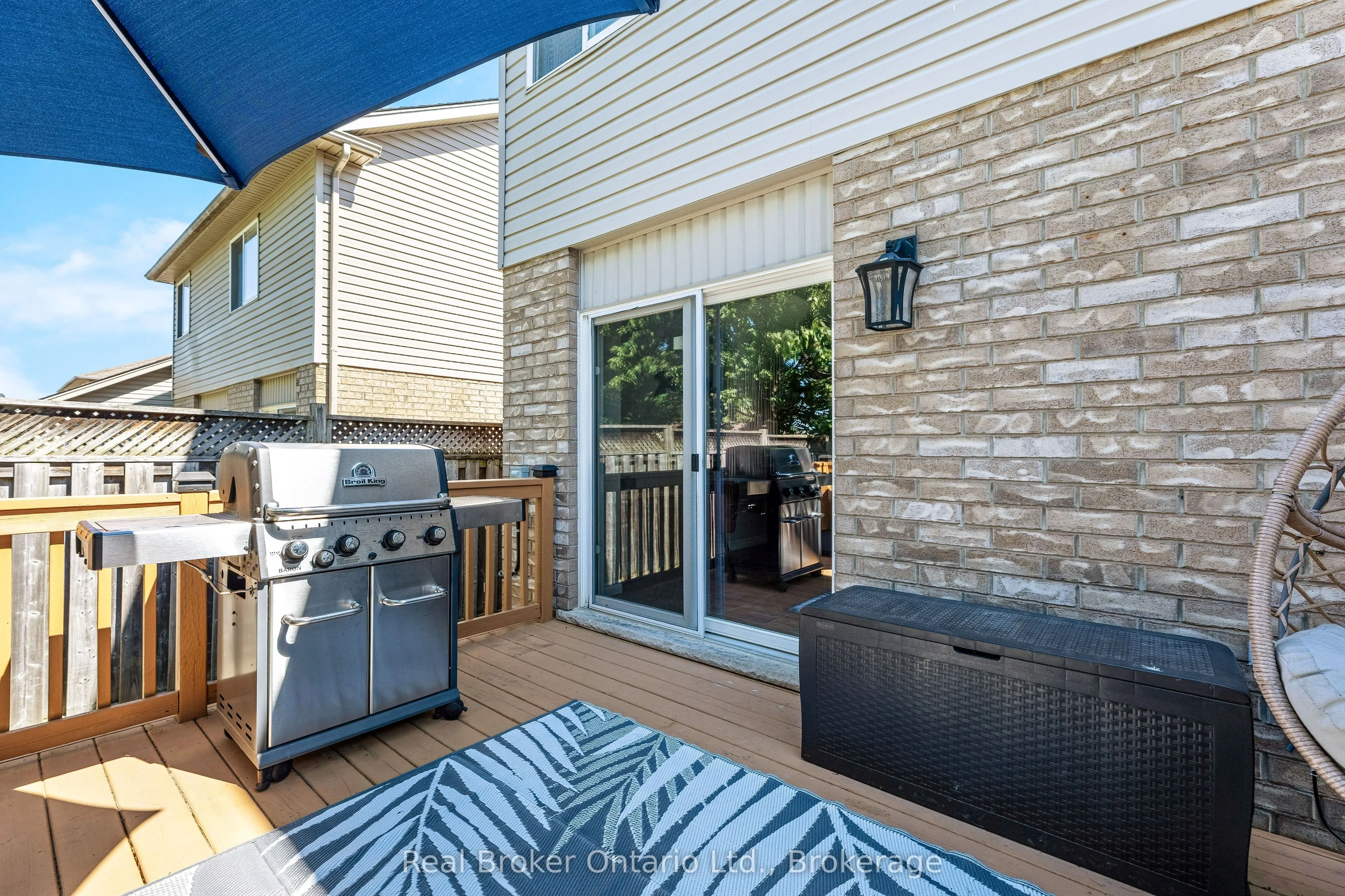 22 ATTO Drive