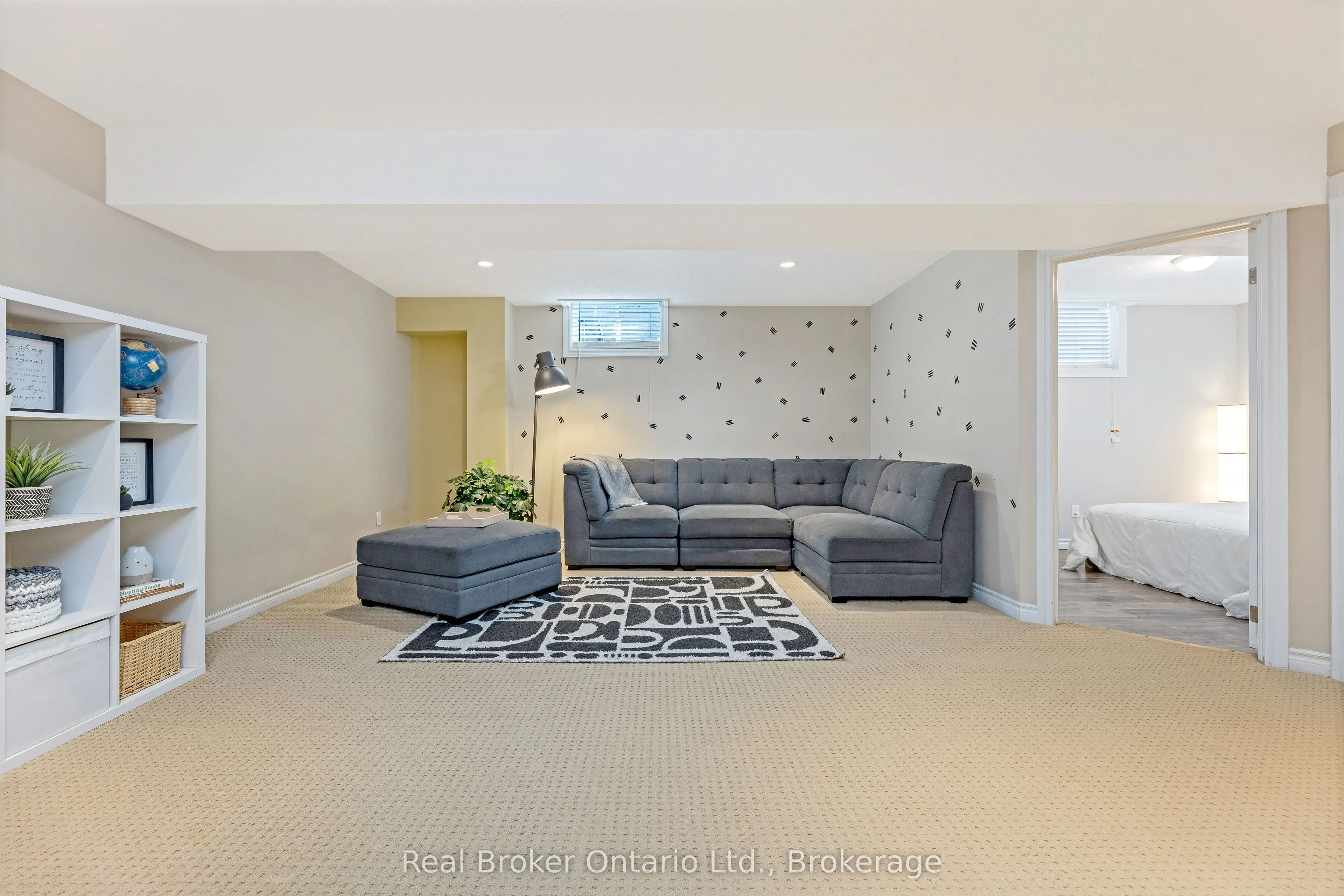 22 ATTO Drive