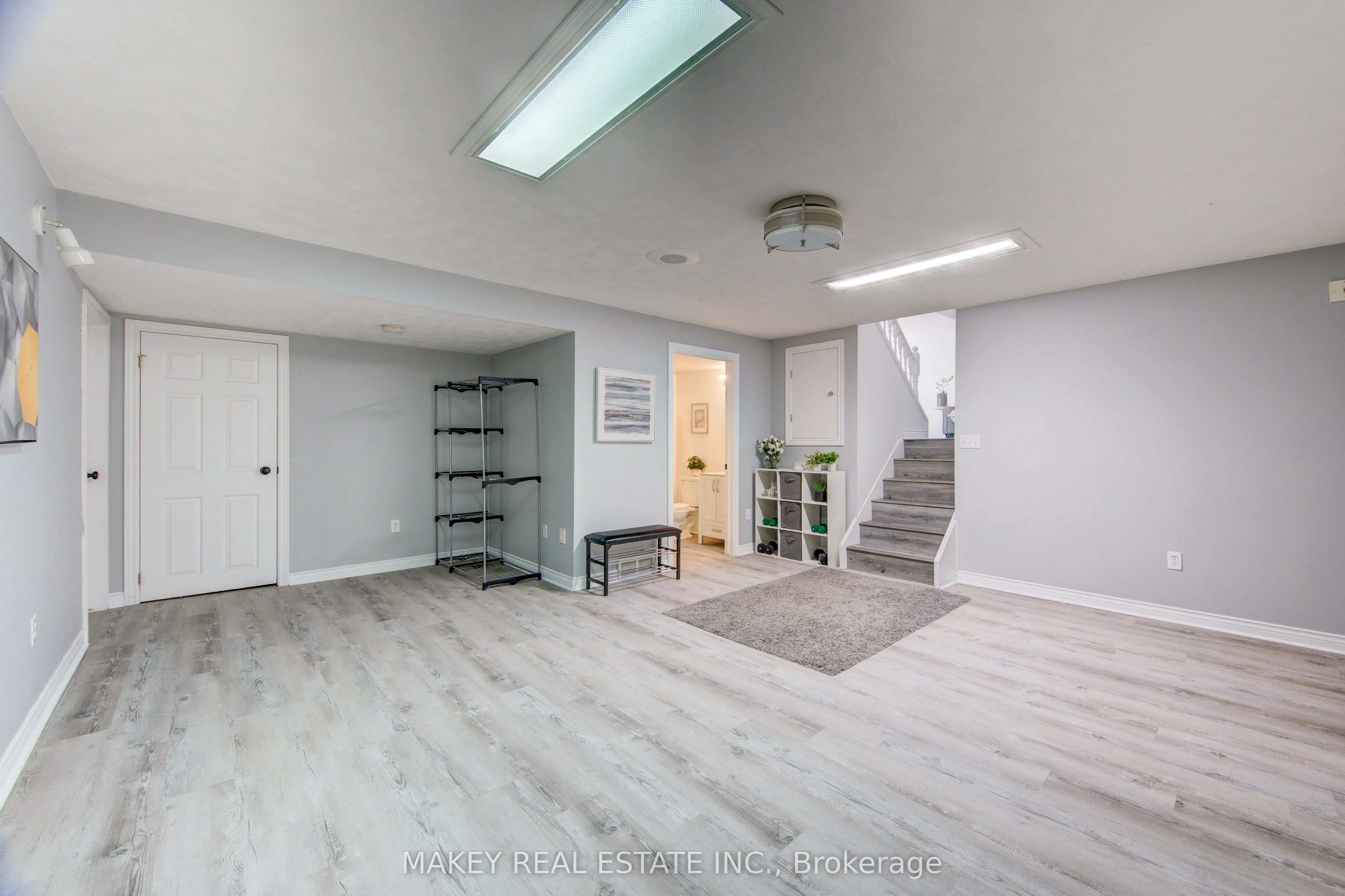 102 Allen Street