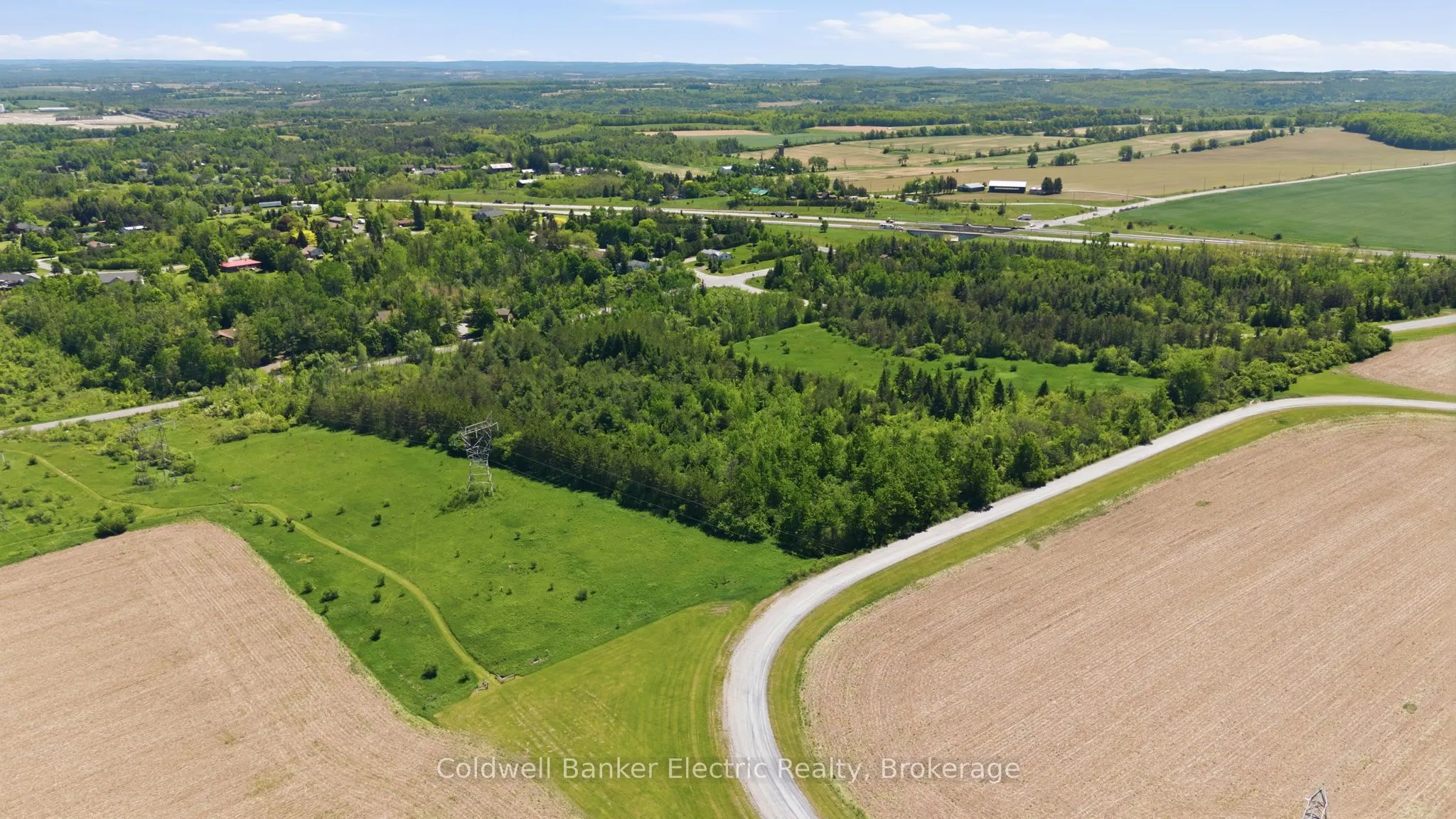 468 Fallis Line
