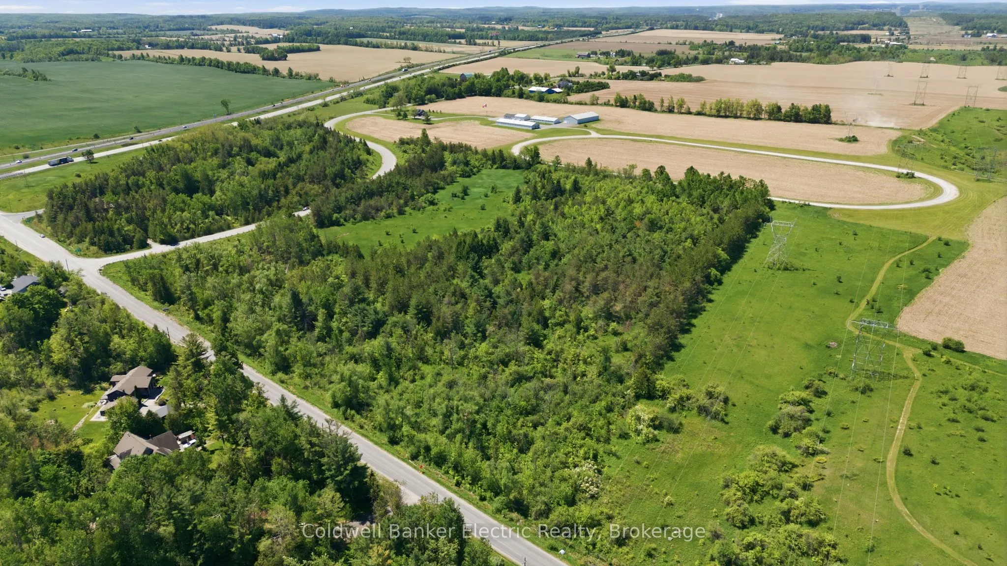 468 Fallis Line