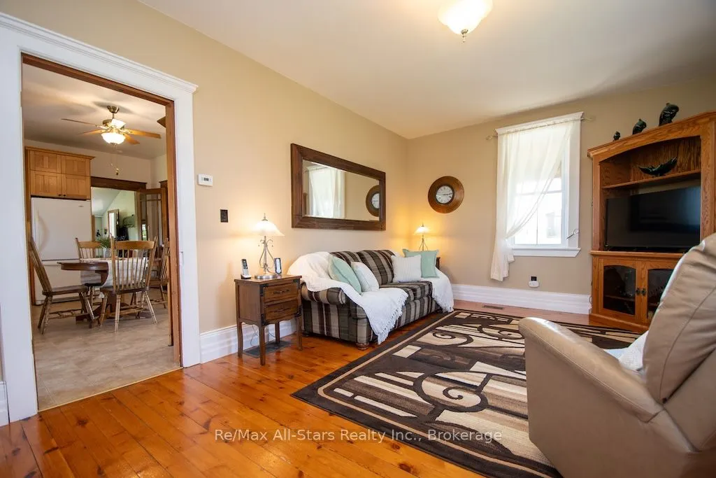 402 Mount Horeb Road