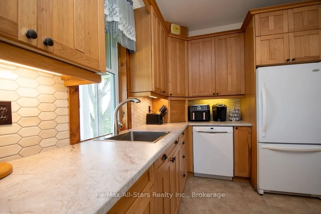 402 Mount Horeb Road