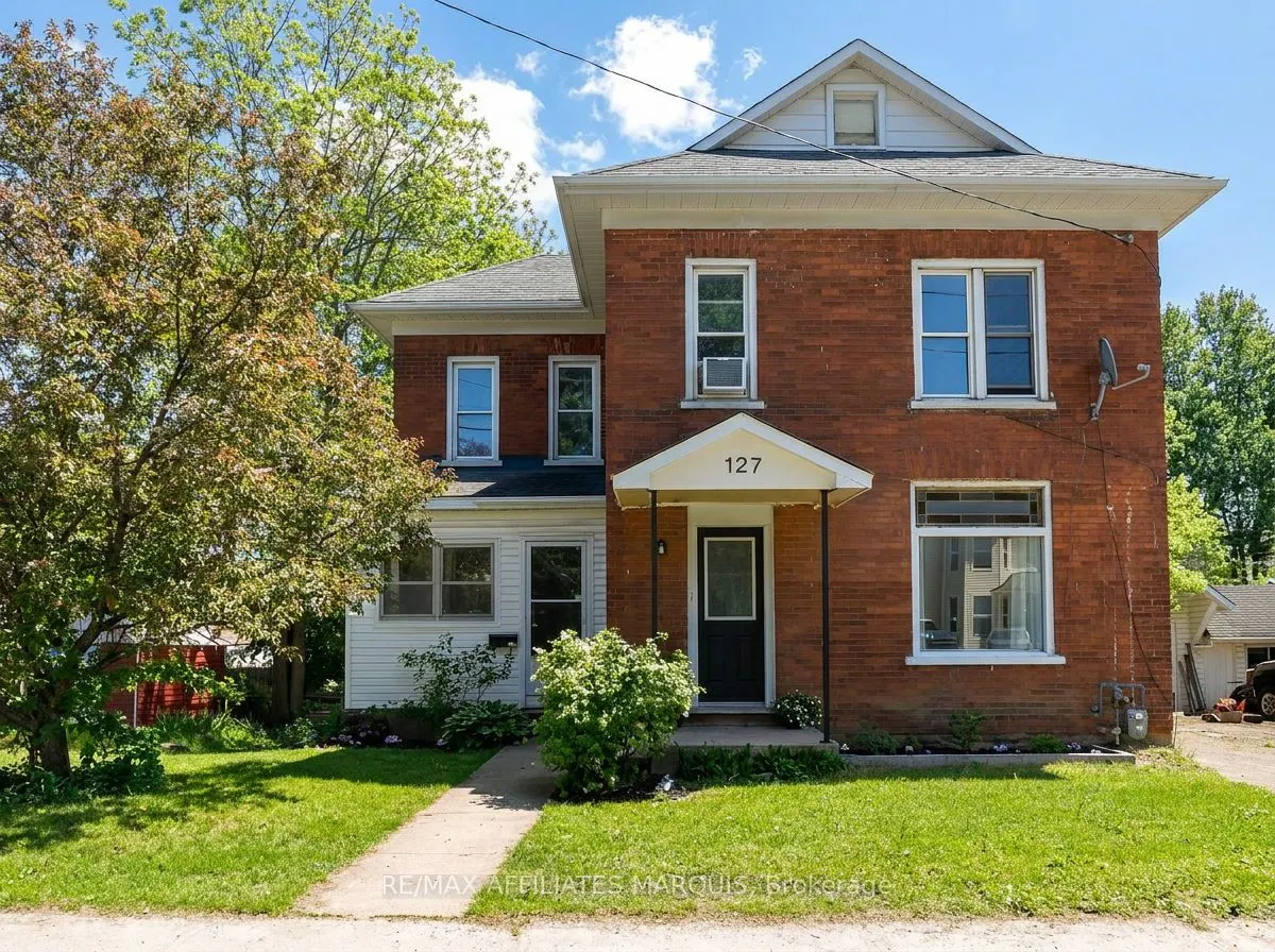 127 Brockville Street