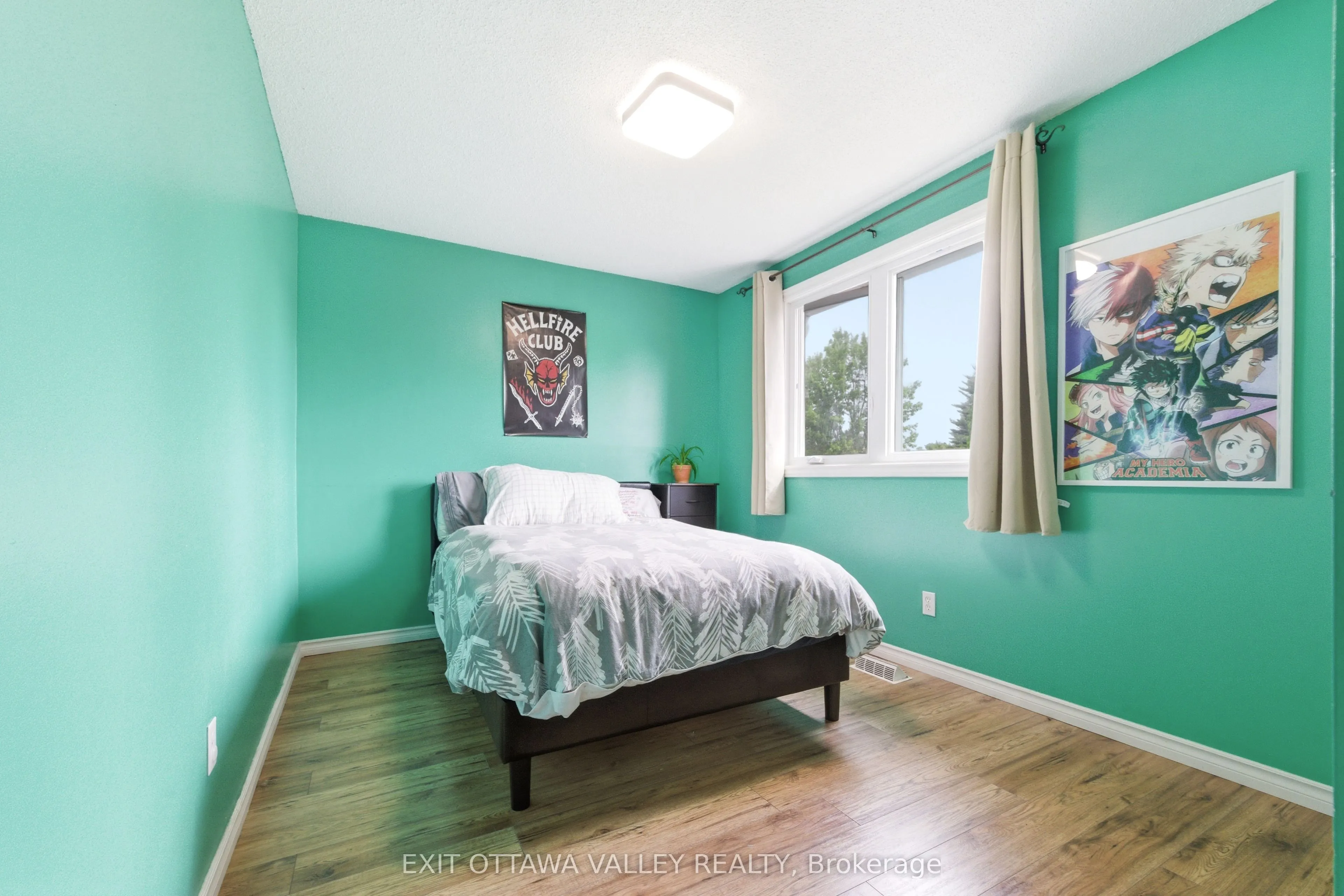 13 Tamarack Street