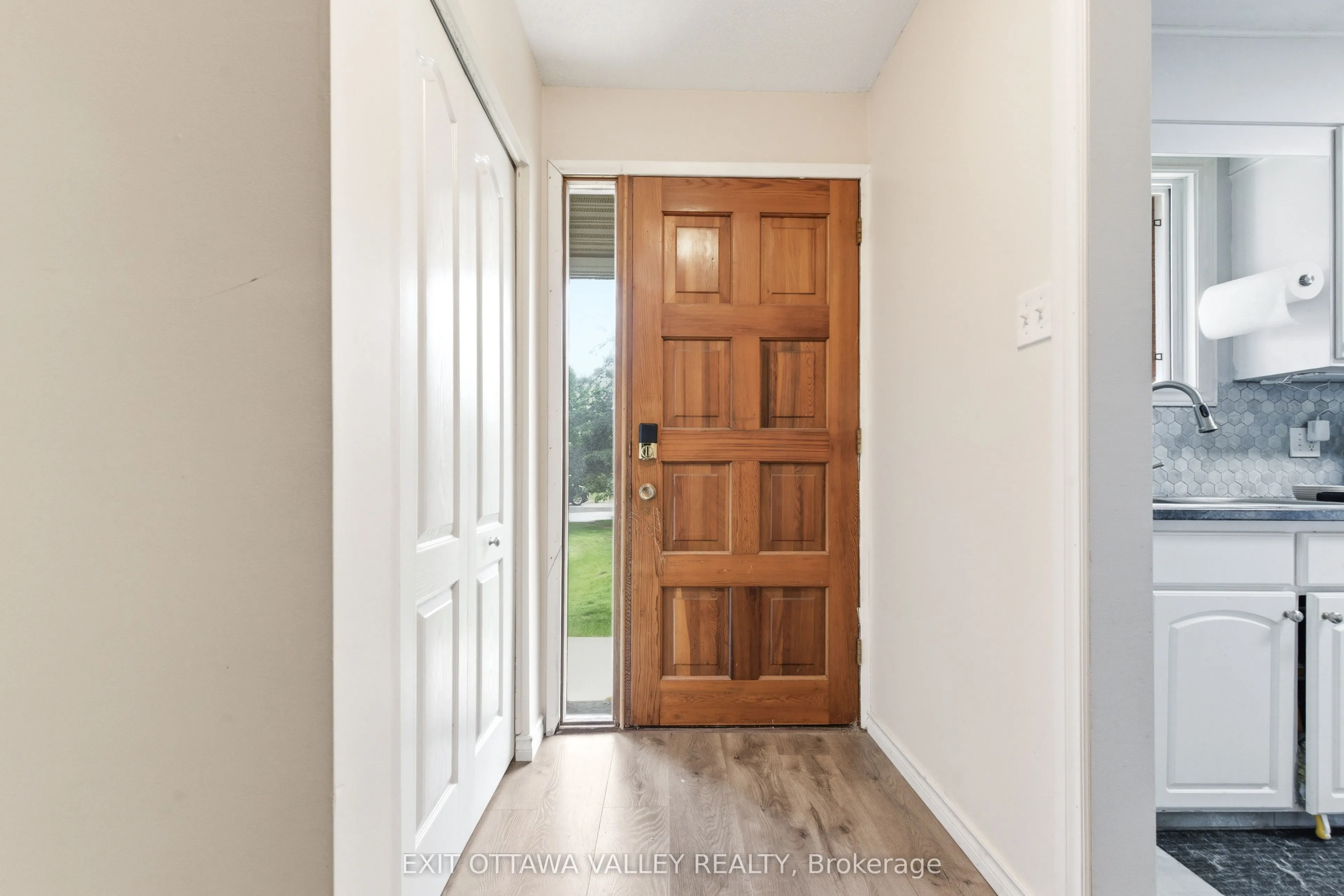 13 Tamarack Street