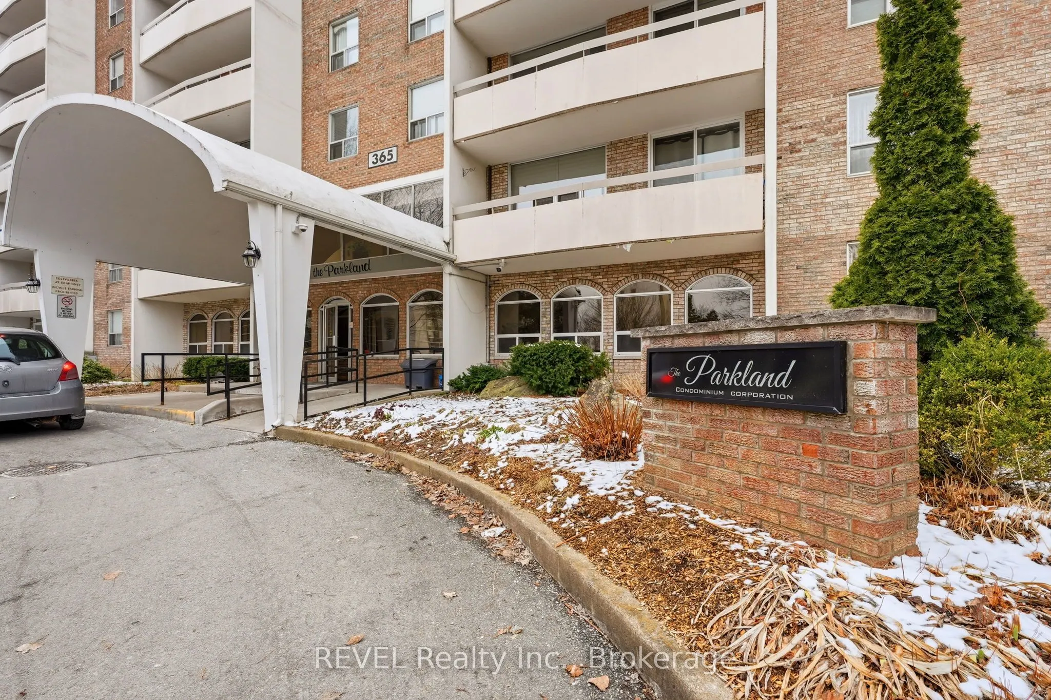 365 Geneva Street #411