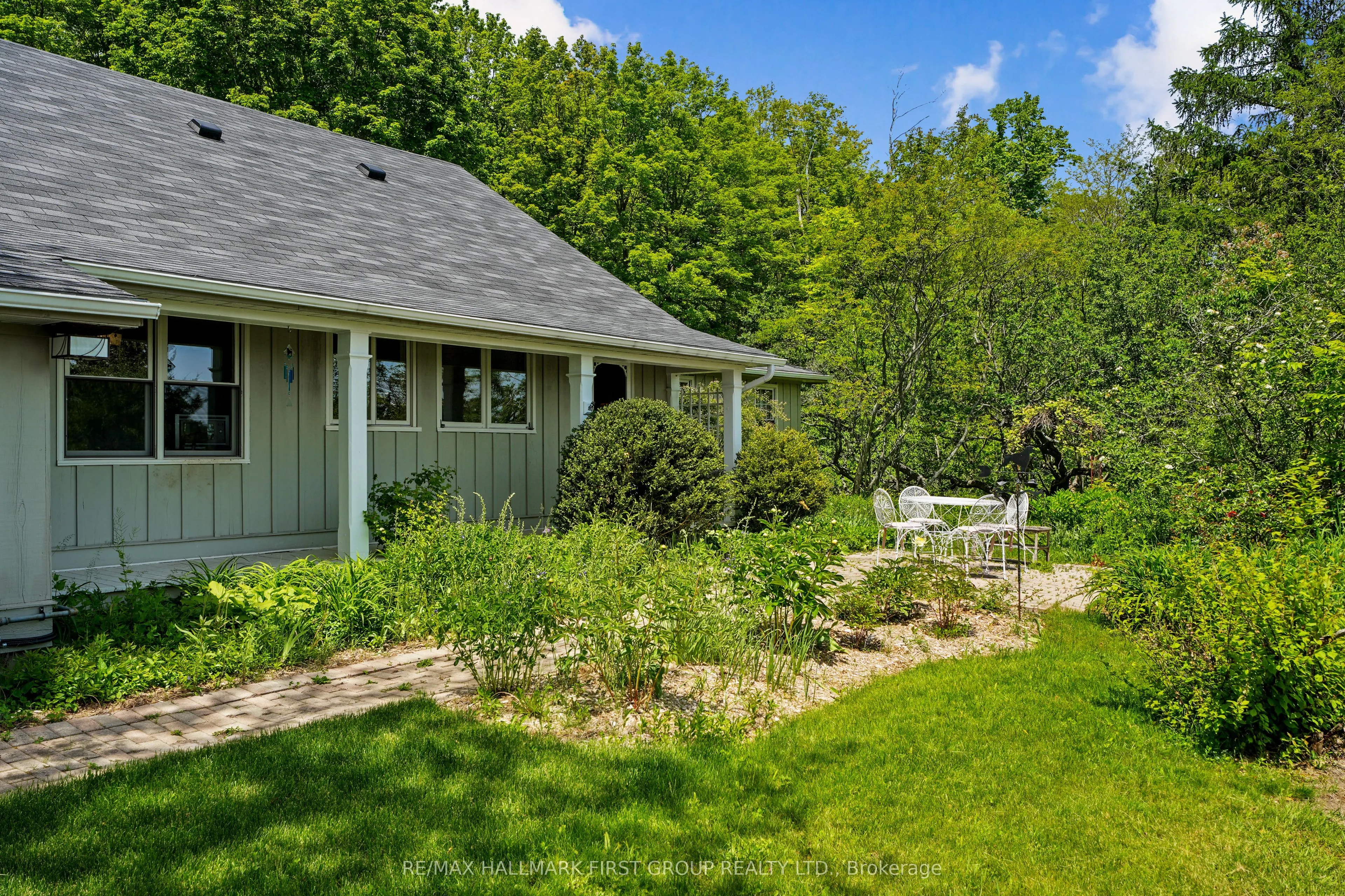 2904 Shelter Valley Road