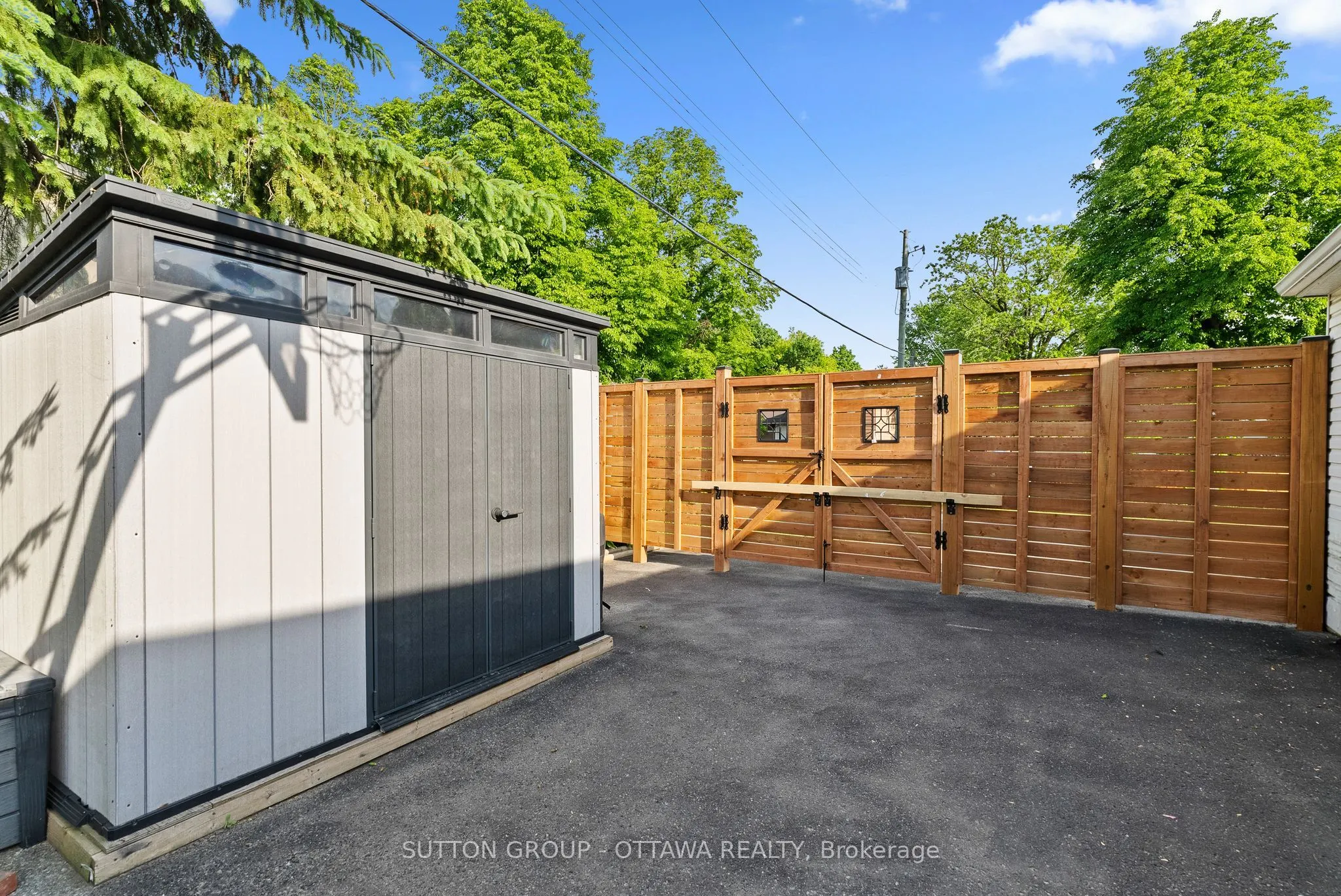 2461 Alta Vista Drive