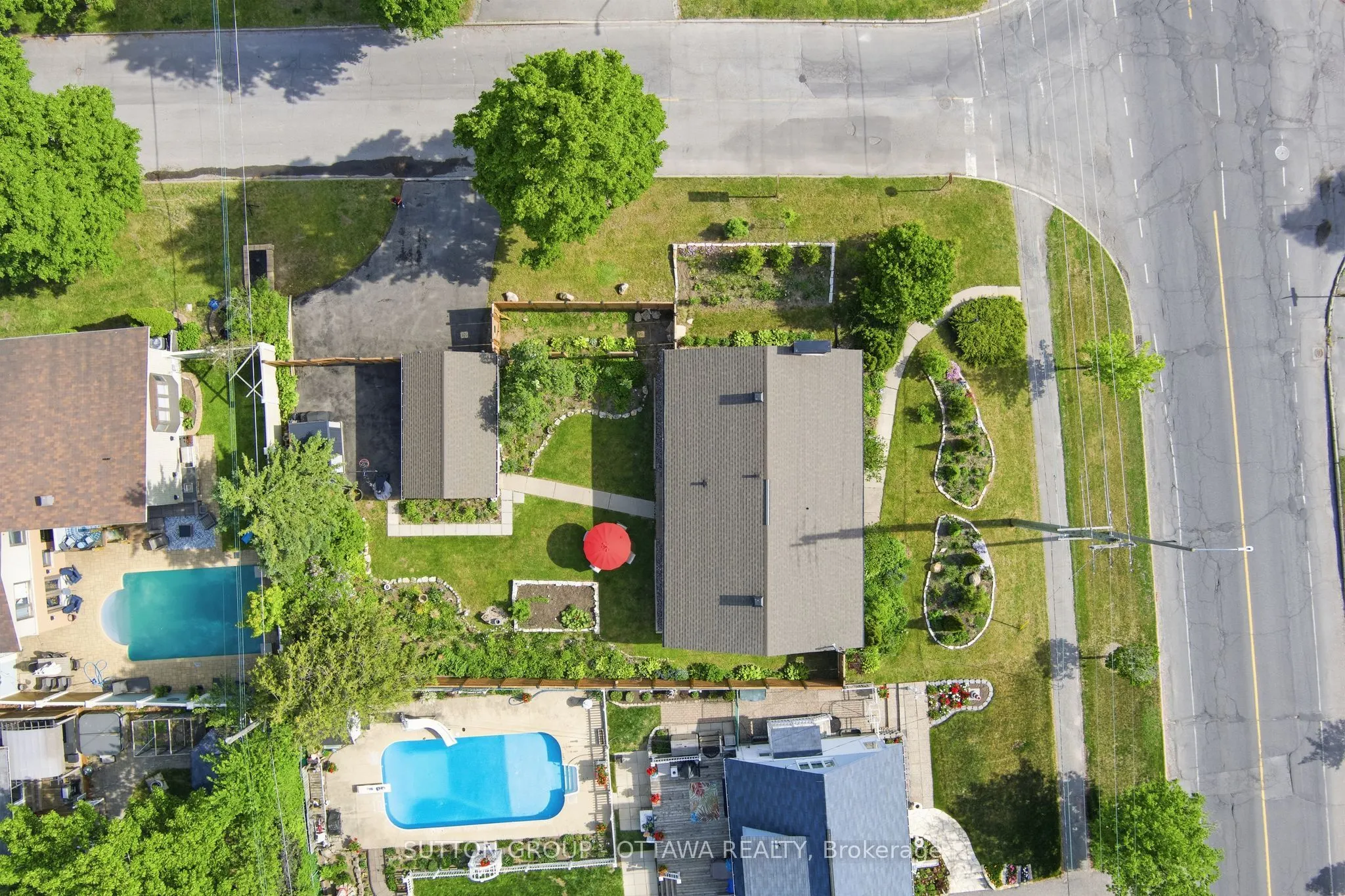 2461 Alta Vista Drive